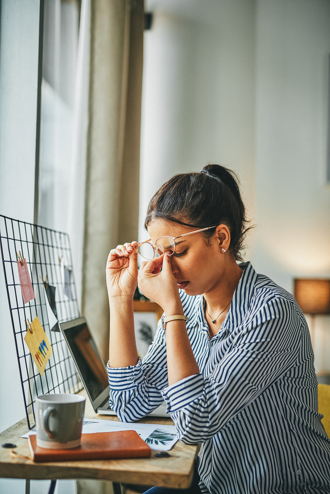 eye strain and headaches can go hand in hand
