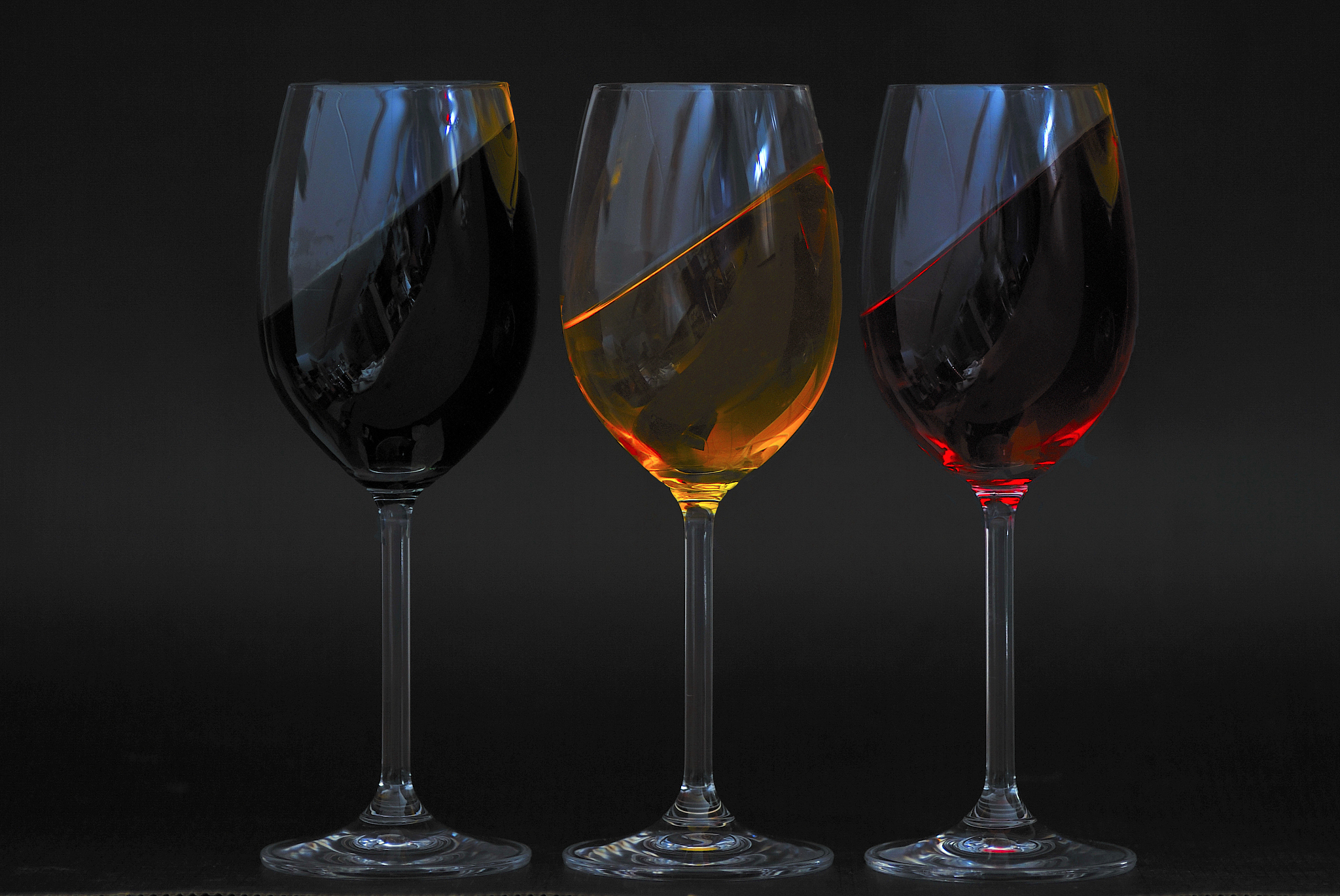 three glasses same oblique