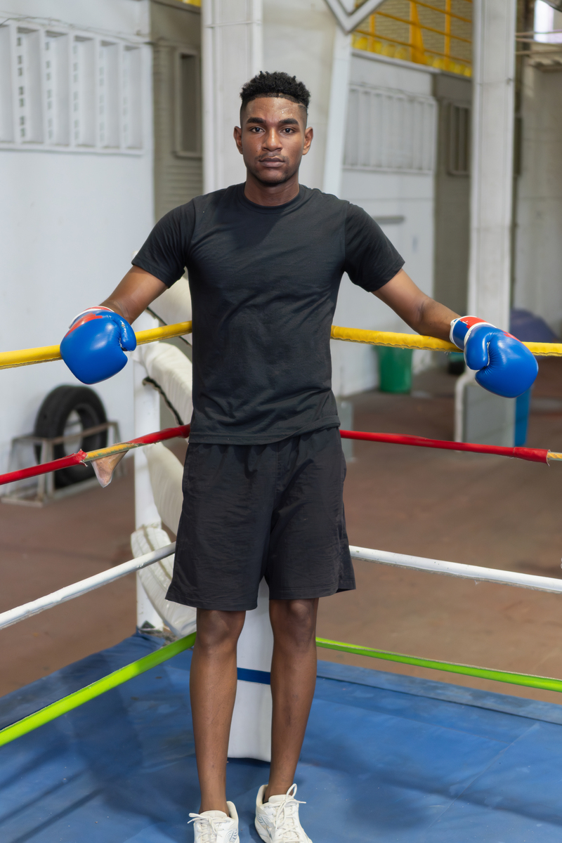 帮我找拳击的标题