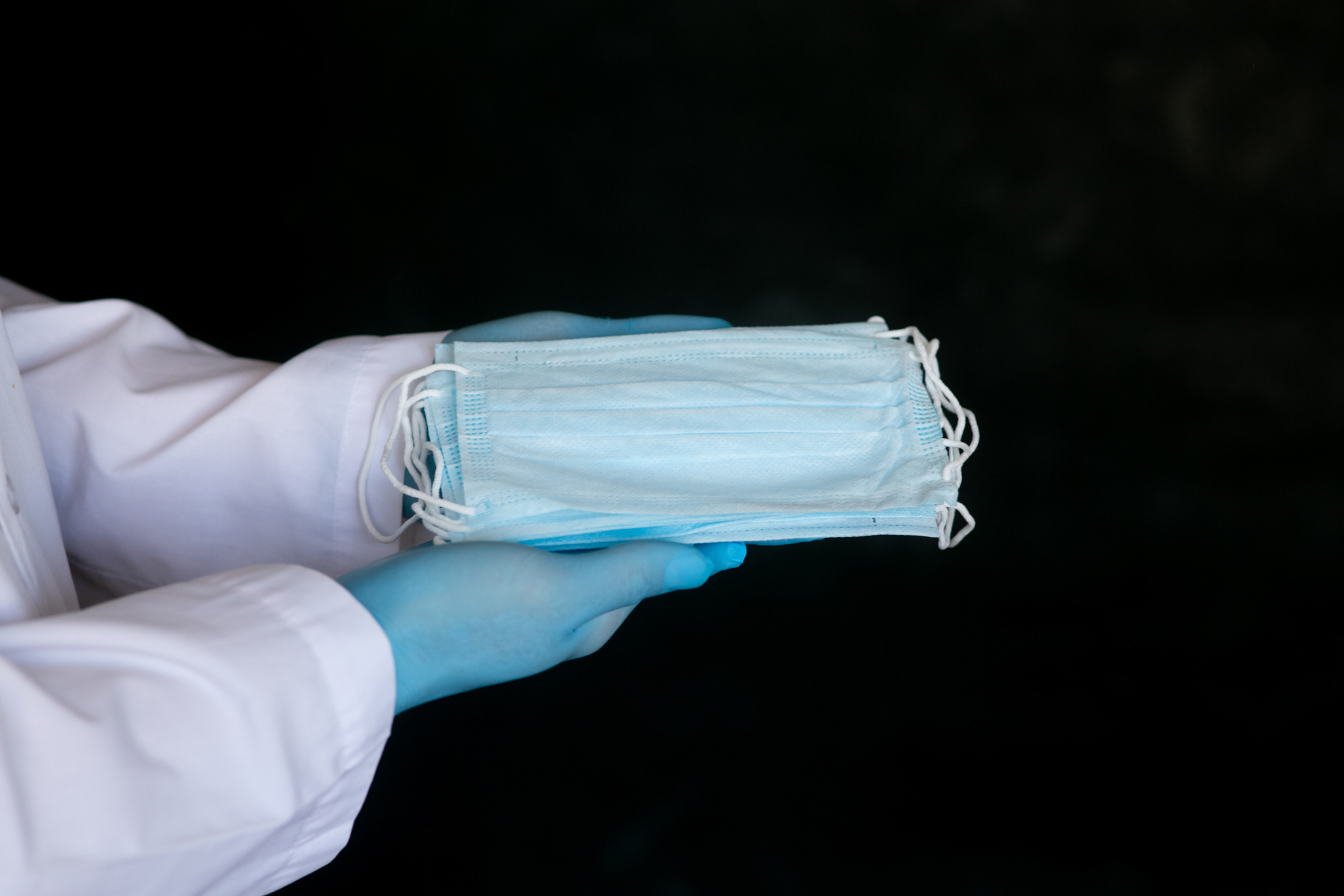 护士需注意冷敷法的操作方式