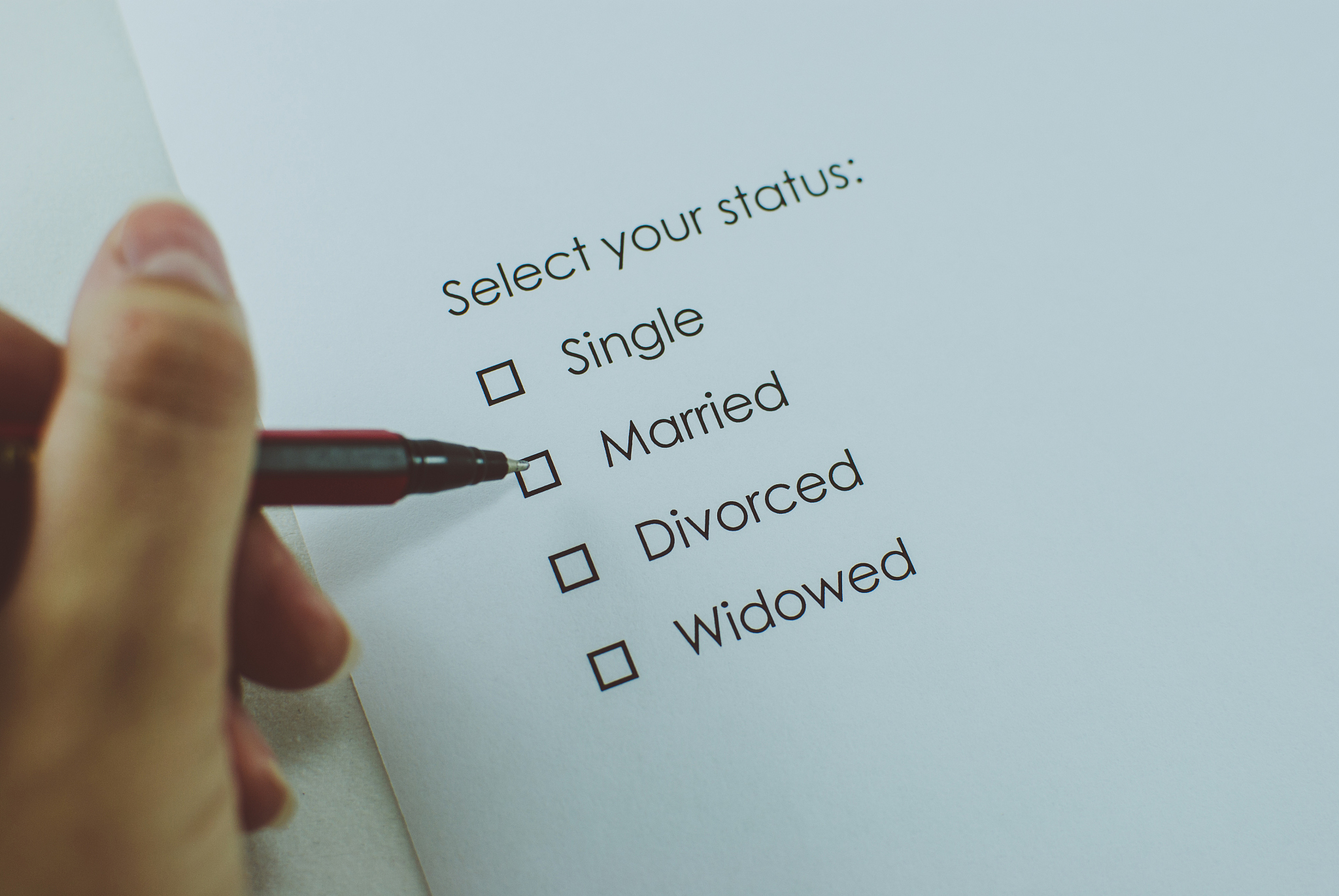 实证分析法：基于数据和事实的研究方法