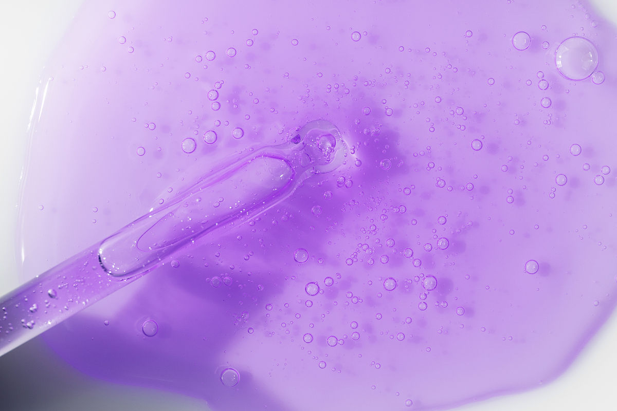Industrial Bakuchiol Raw Material: The Retinol Alternative for Sensitive Skin - CAS# 10309-37-2