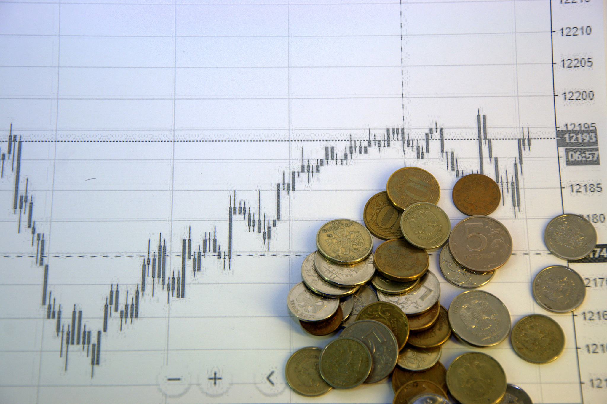 coins scattered on the growth chart.