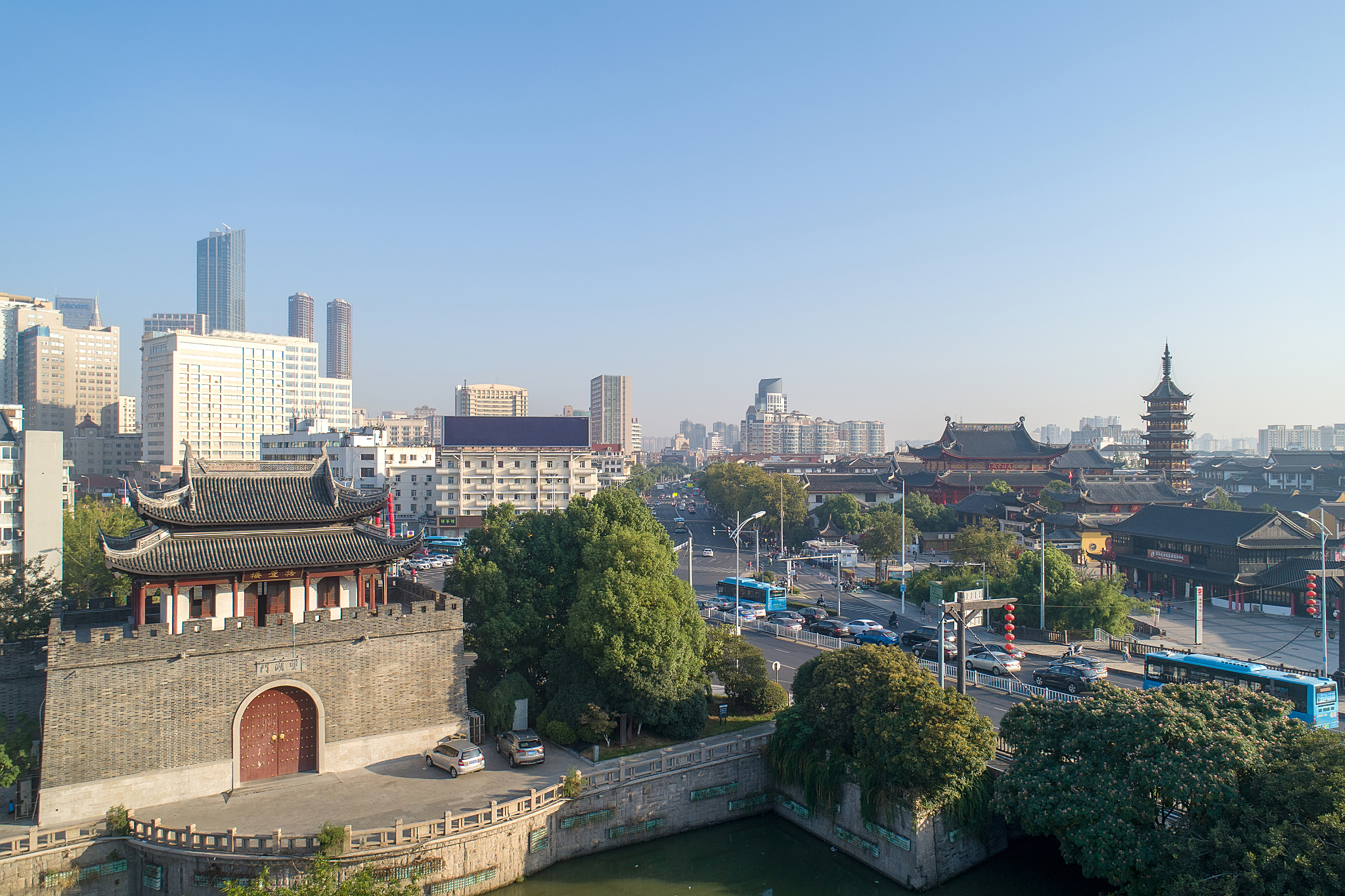 南门南禅寺