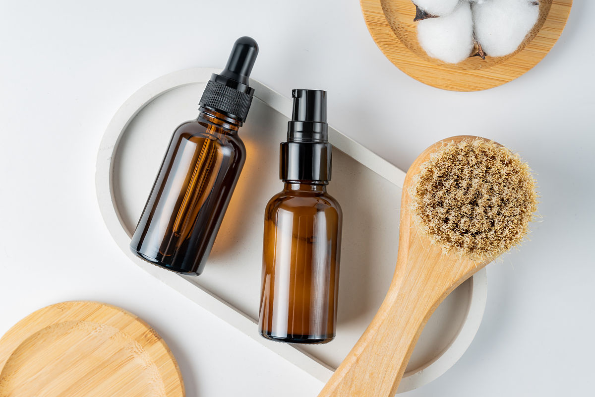 罗麦牌番红素软胶囊能治黑头吗？真相告诉你