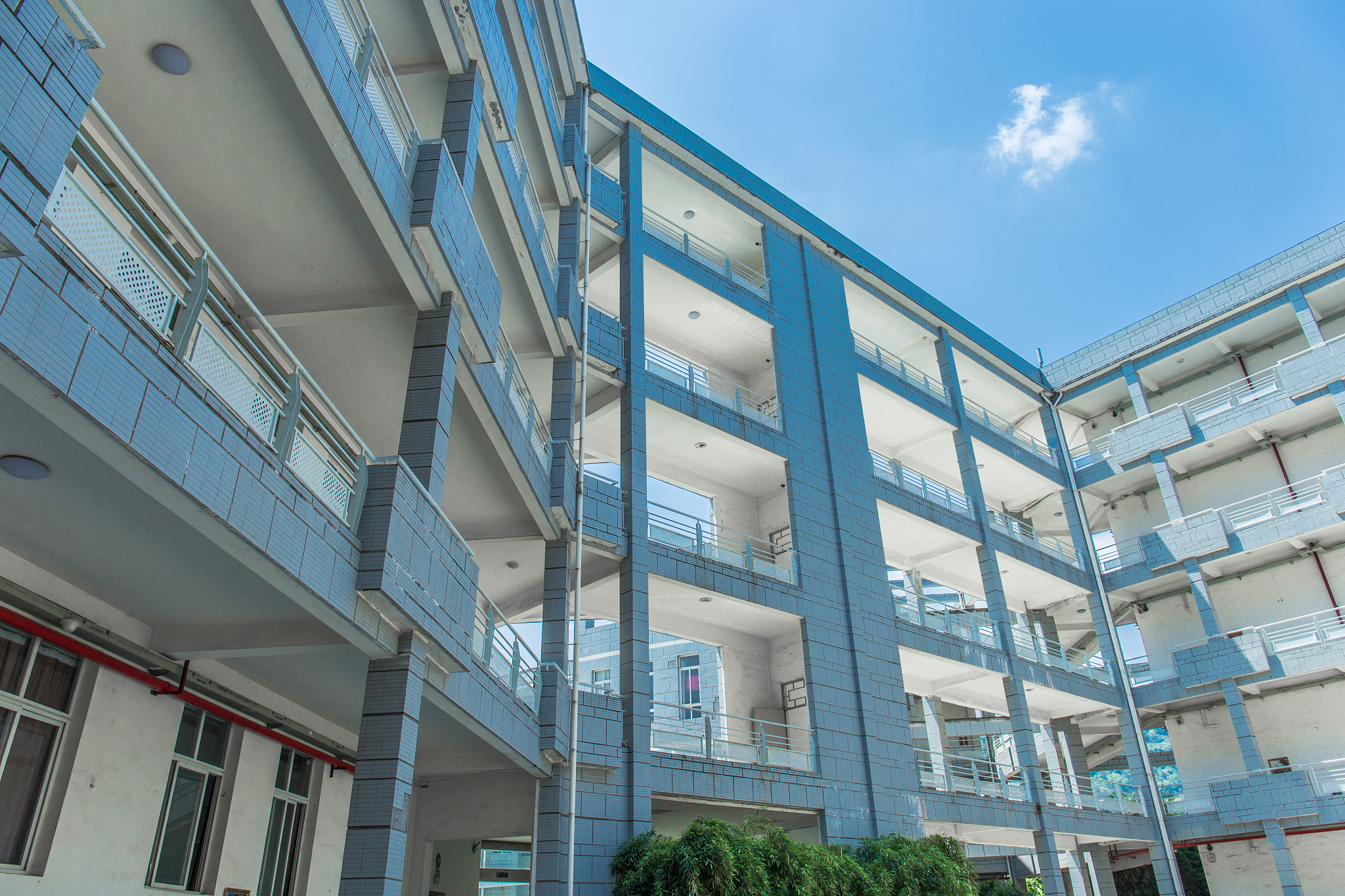 广州南华工贸高级技工学校2022年热门专业有哪些？就业前景如何？