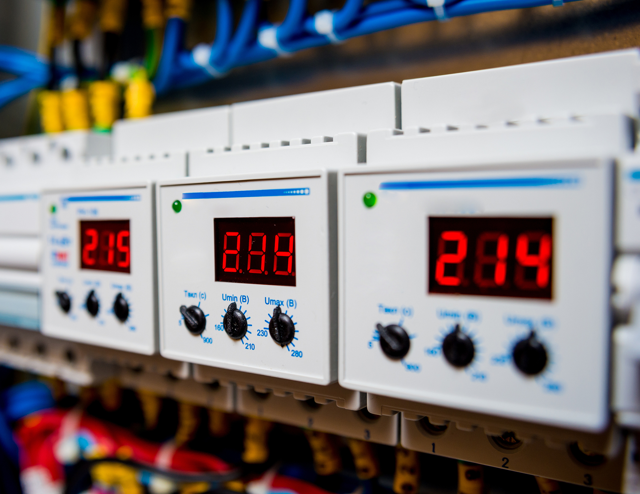 电气设备选择与润色指南：提高效率和安全性