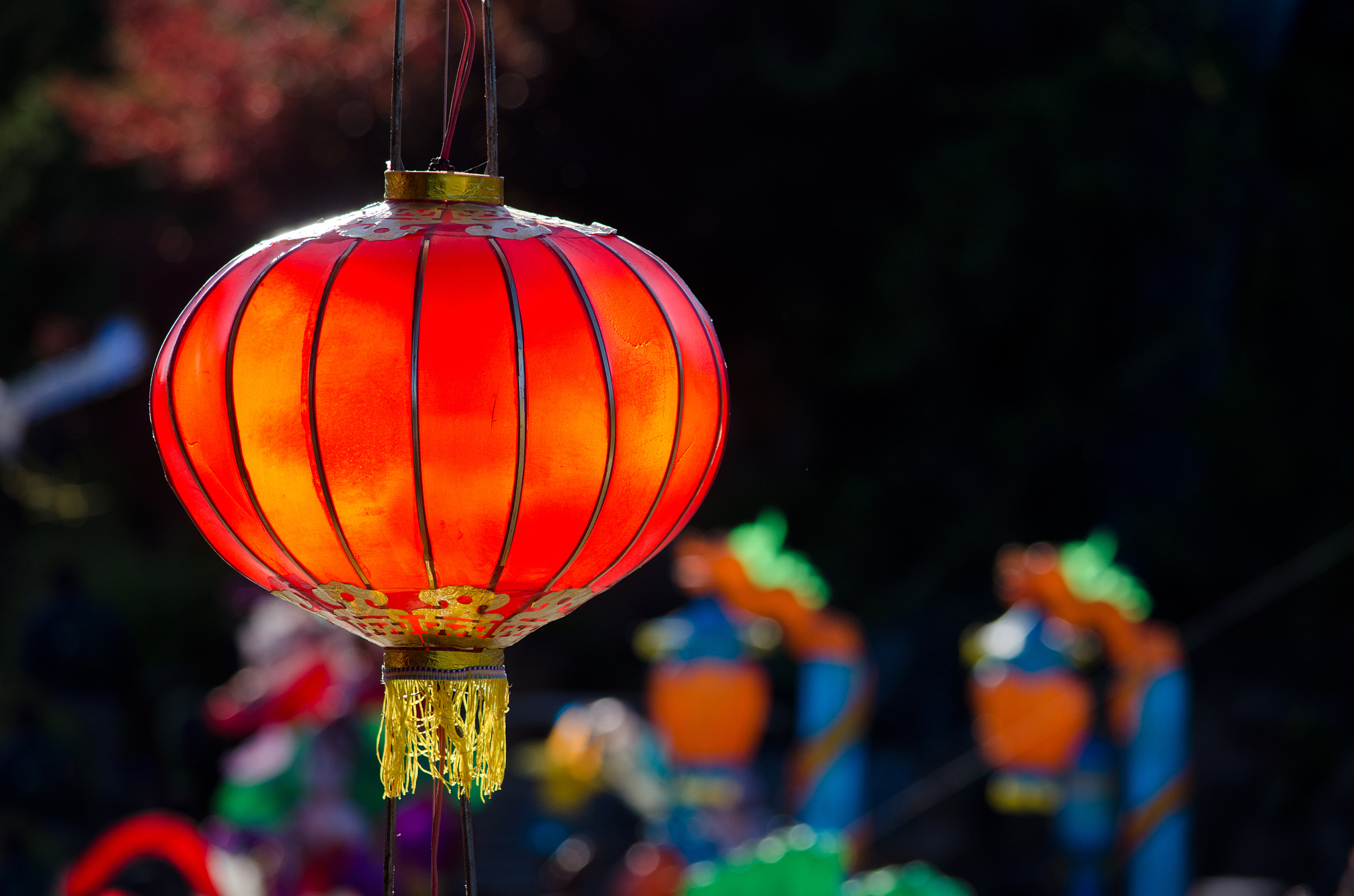 乒乓球和元宵的差异区别写一篇论文