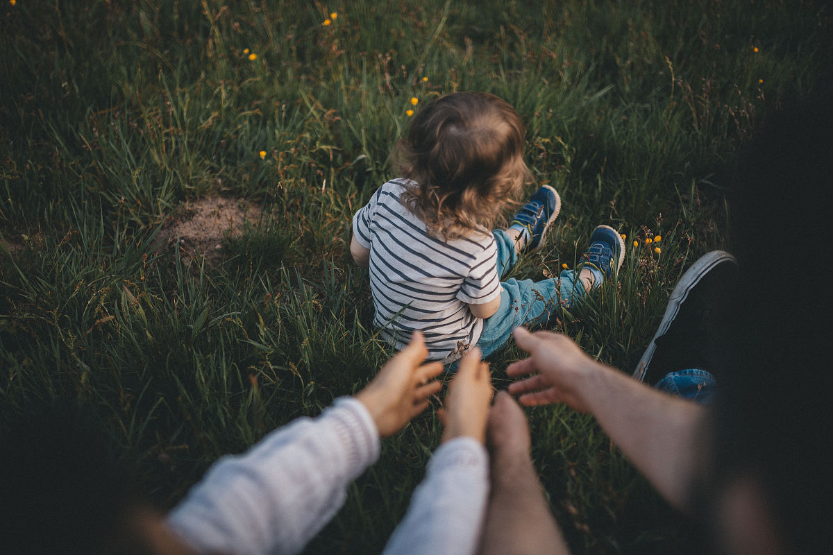 每个沉默的孩子都有温暖的心