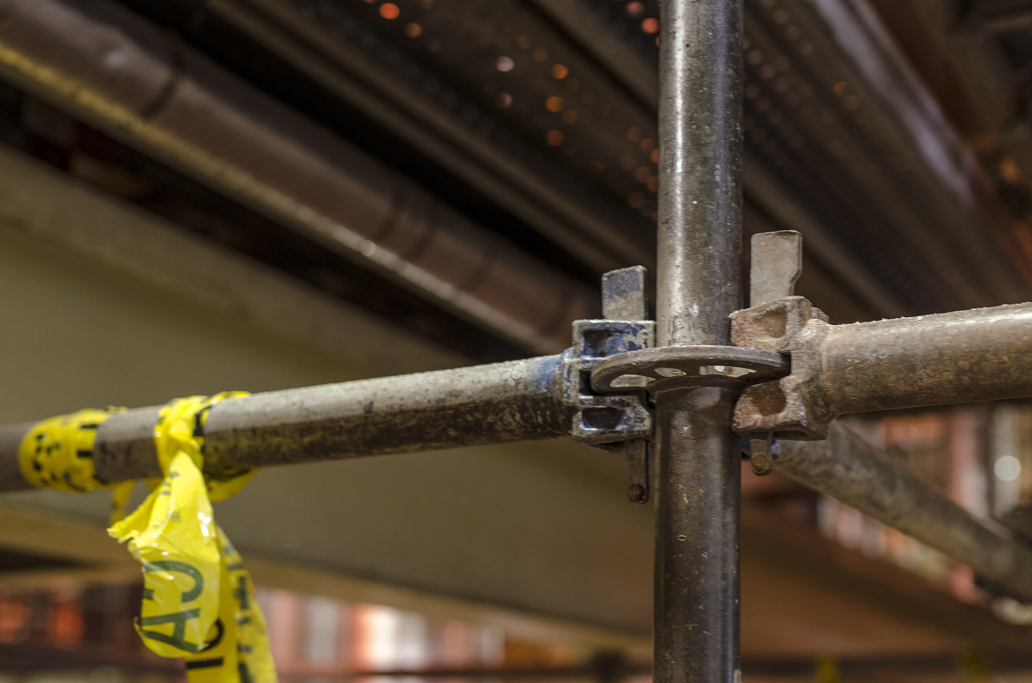 为什么格构式柱只产生弯曲屈曲