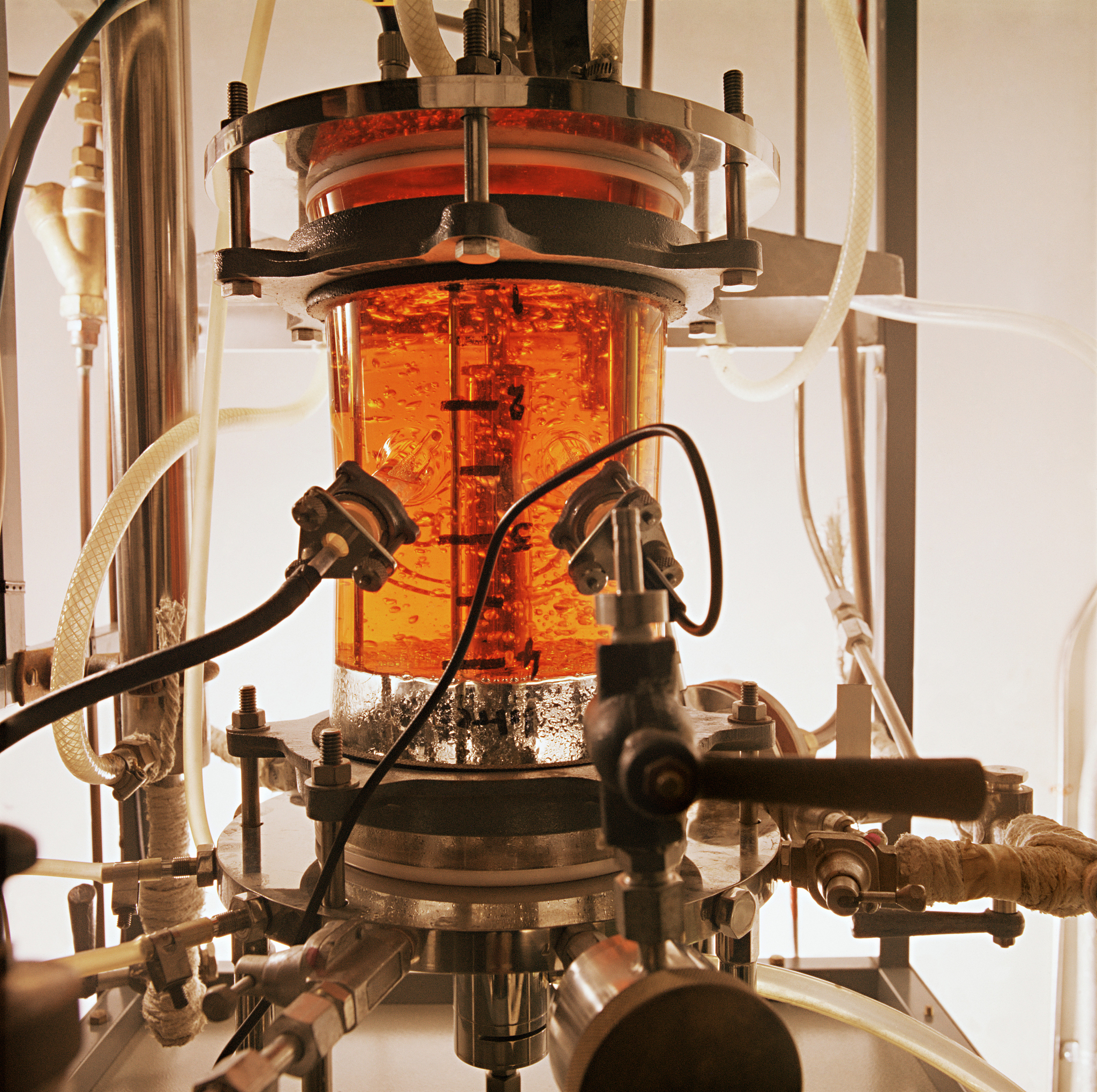 电解料旋压后表面无油？原因解析及解决方案