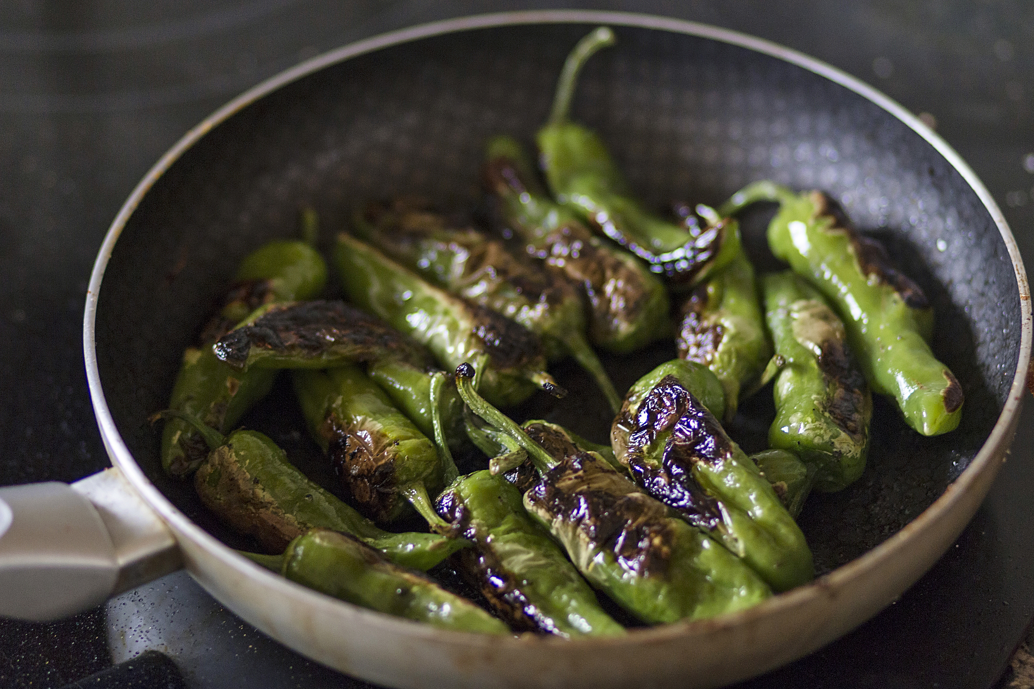 怎么淹黄瓜咸菜和尖椒更好吃