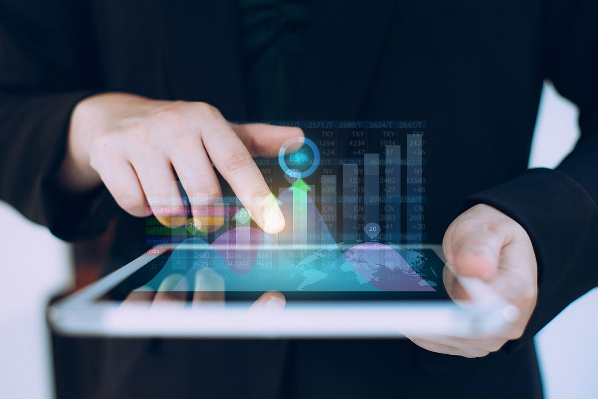 蒋杉、王辉、仇尚龙取公司名：10个创意组合