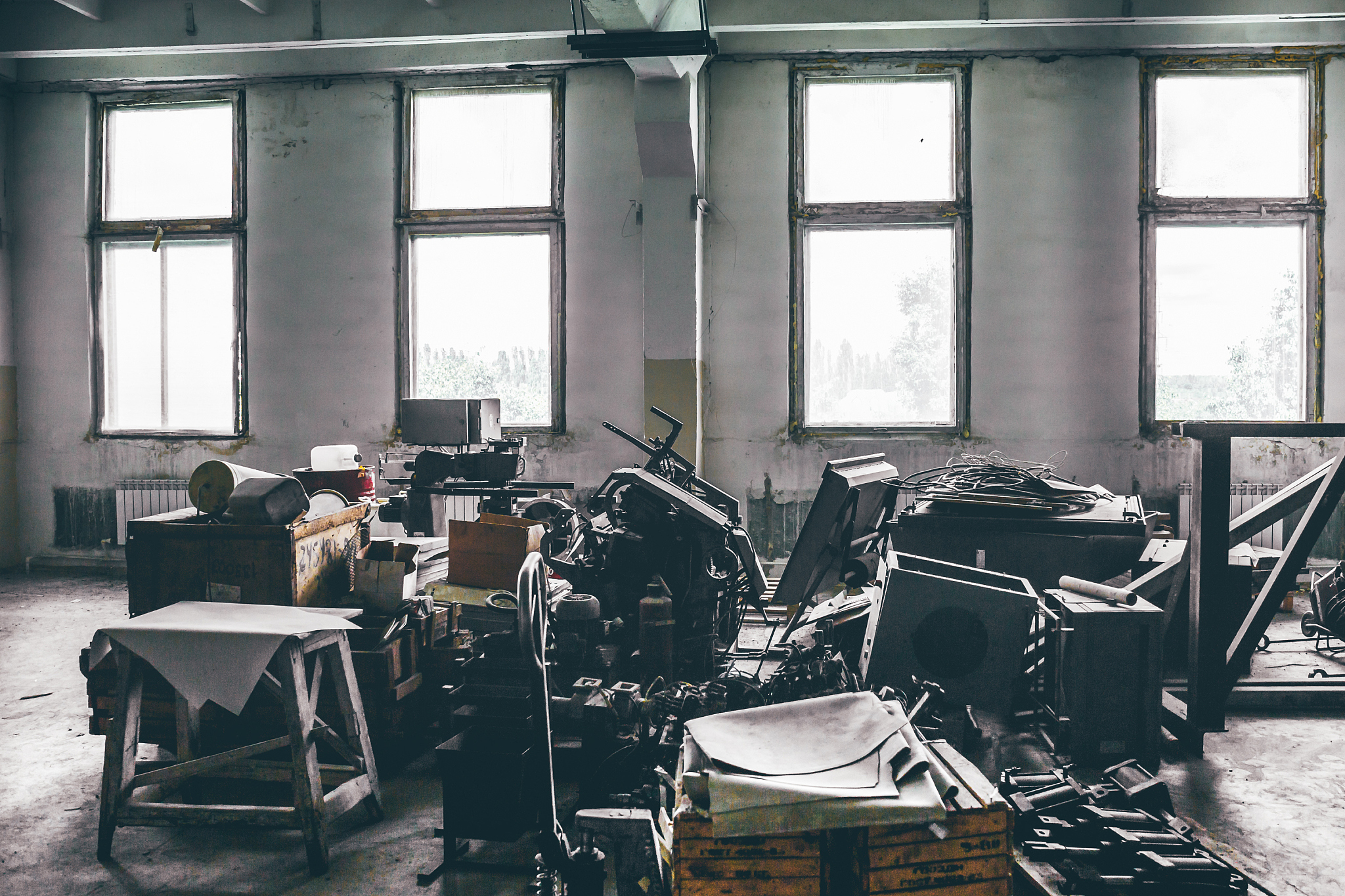 写一篇《设备管理奖惩管理办法》