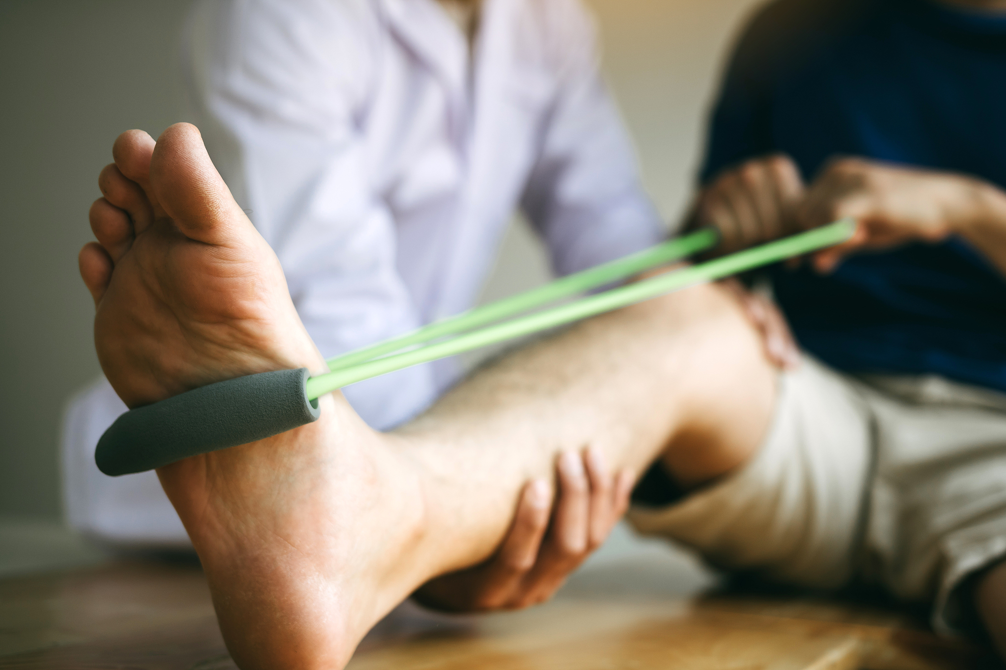 筋膜刀刮小腿？你需要知道的风险和建议！