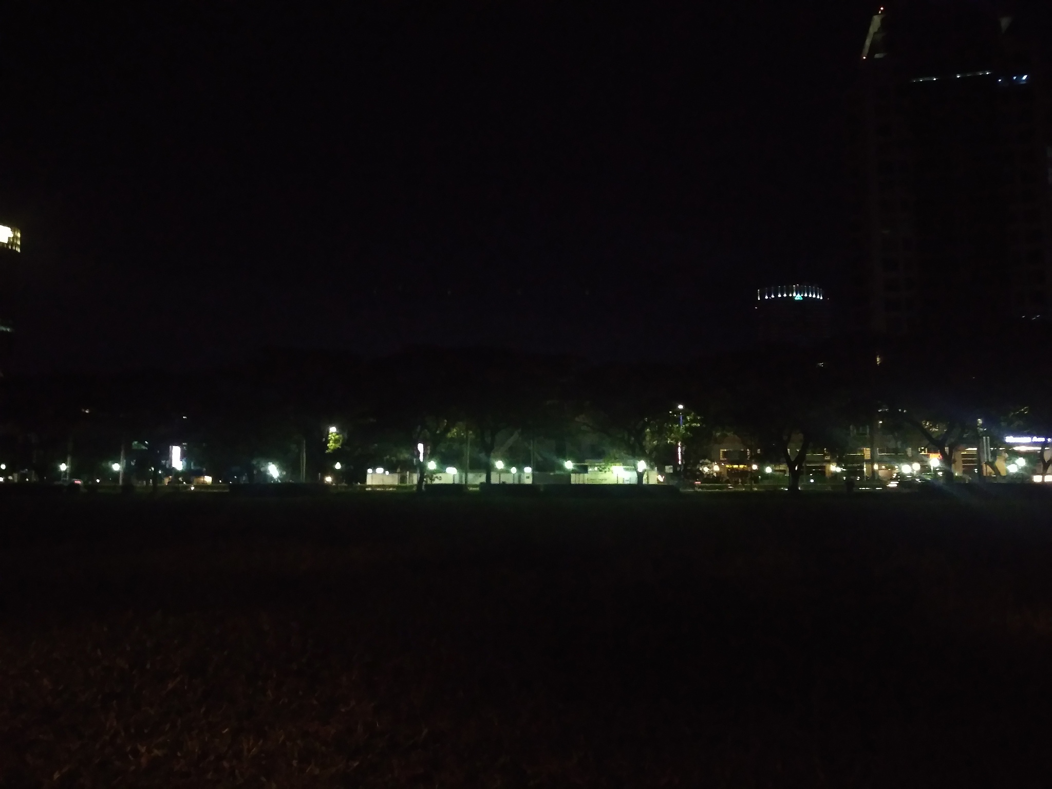 a city lights in the night