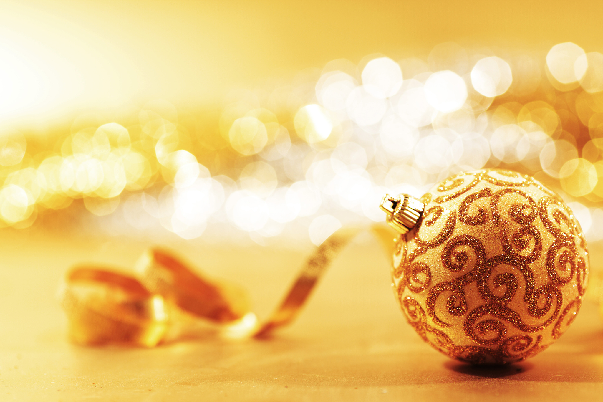 golden christmas background