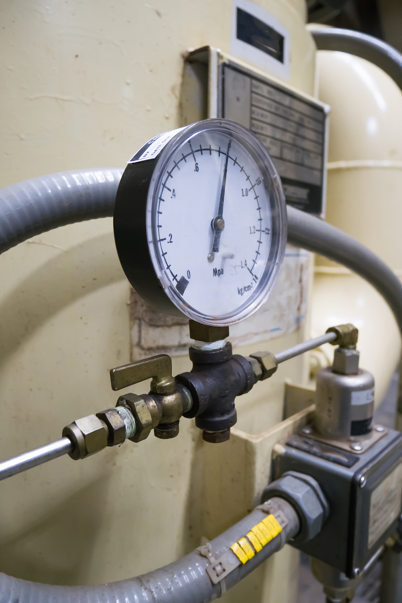 测量液态金属流量的方法