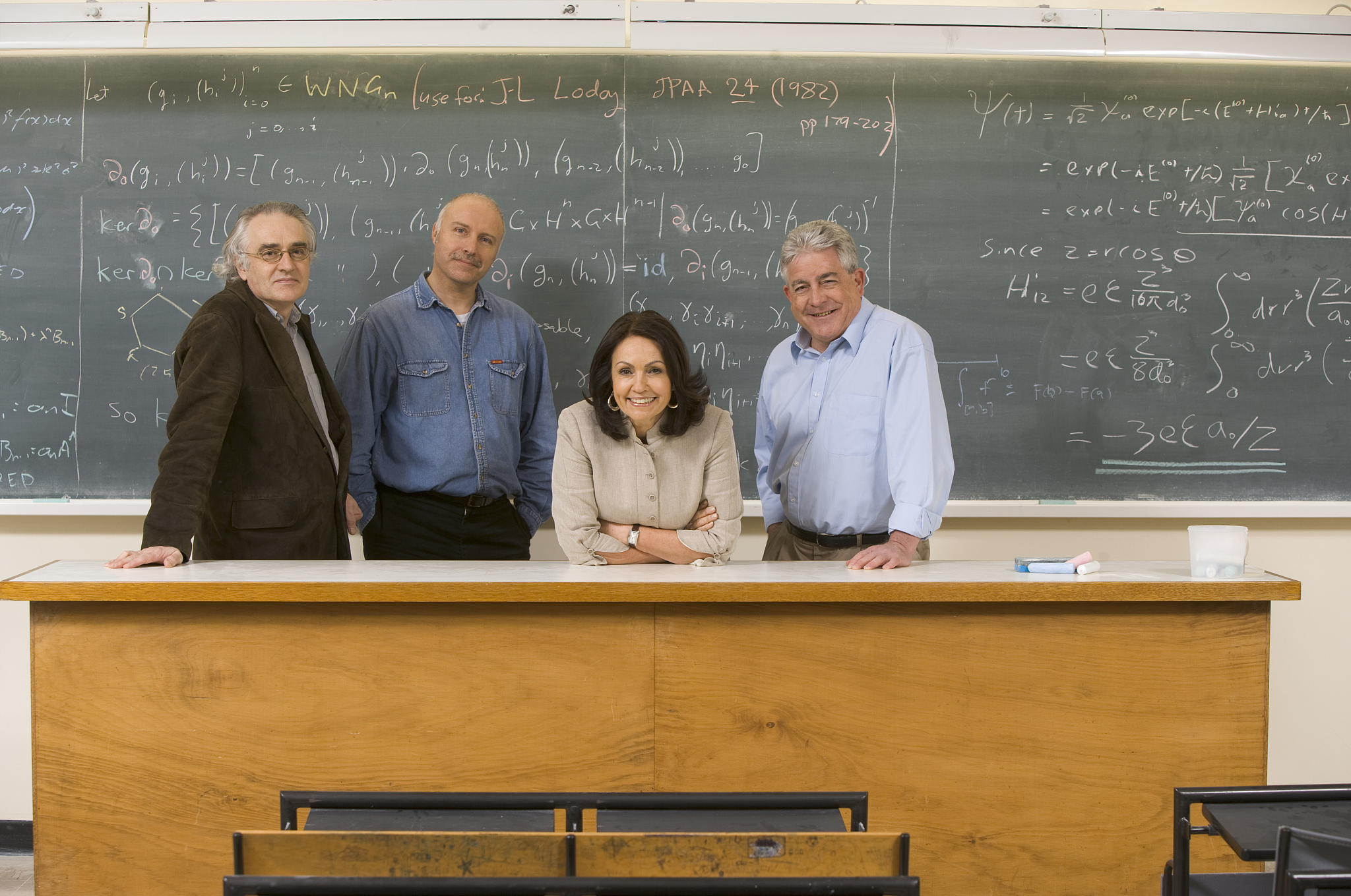 汨罗市成人教育中心是公办的吗？教学质量如何？