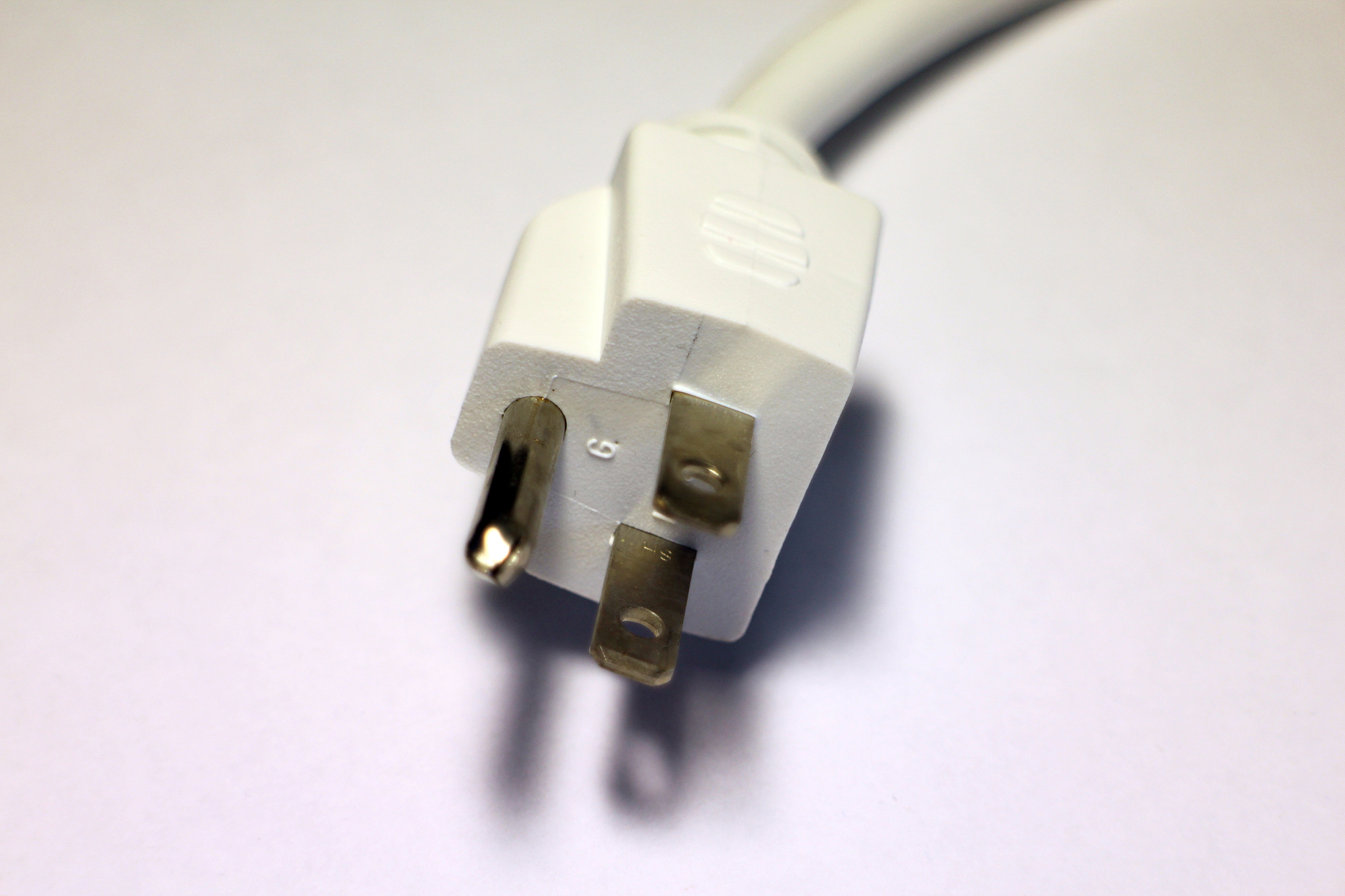 GPS功分器一分四套装规格详解：接口类型、工作频率等