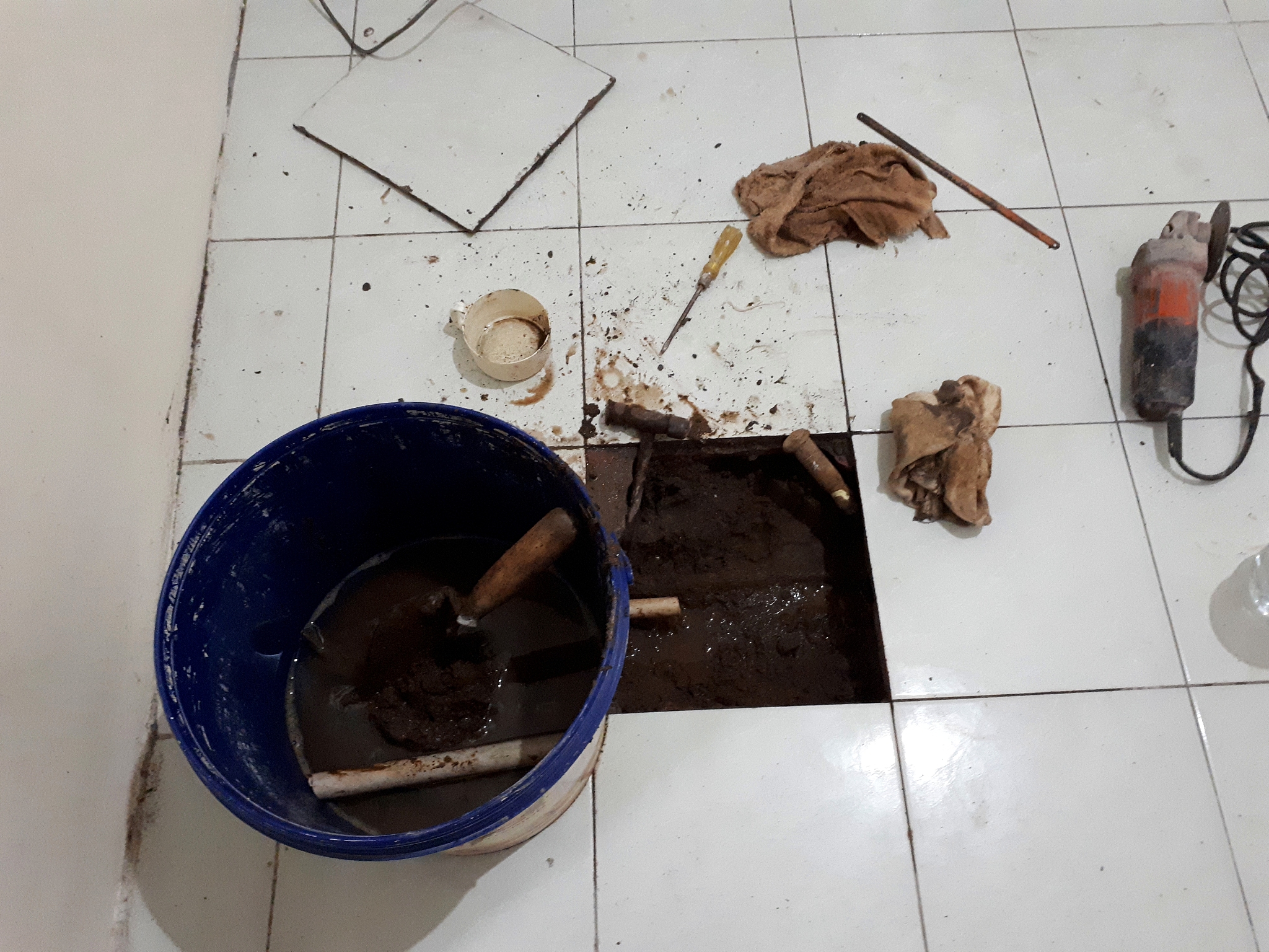 地漏断层怎么办？快速修复指南
