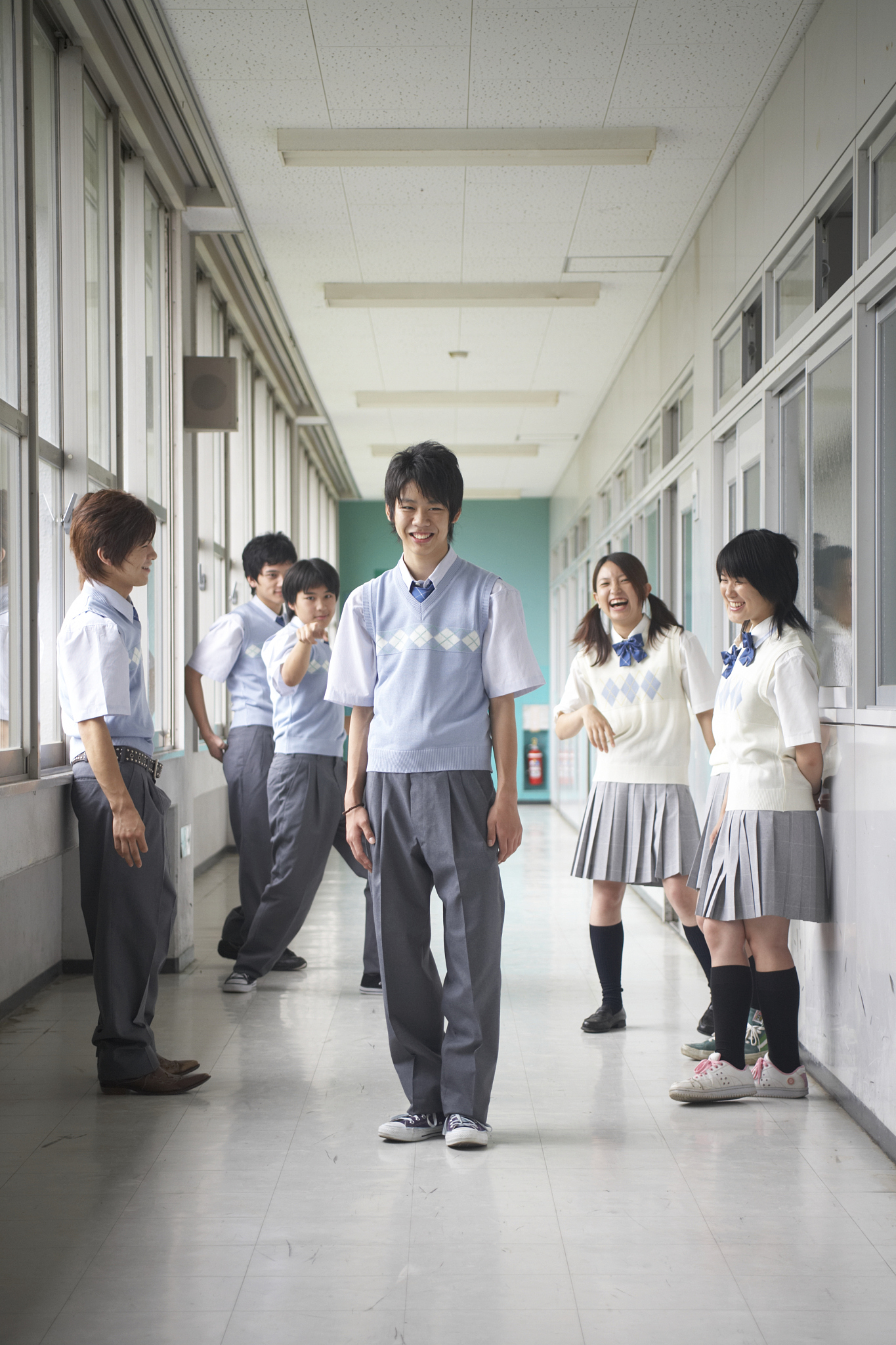 重庆高铁专业学校对于男生着装的要求