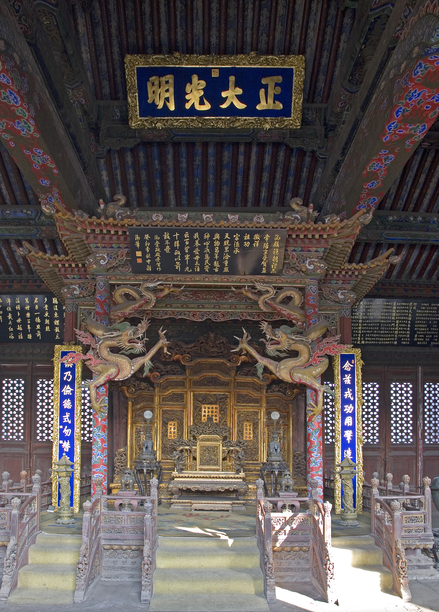 辽宁旅游宣传口号10个字以内 。有深意 朗朗上口 提供30组参考风格如下：辽宁走一走活到九十九。