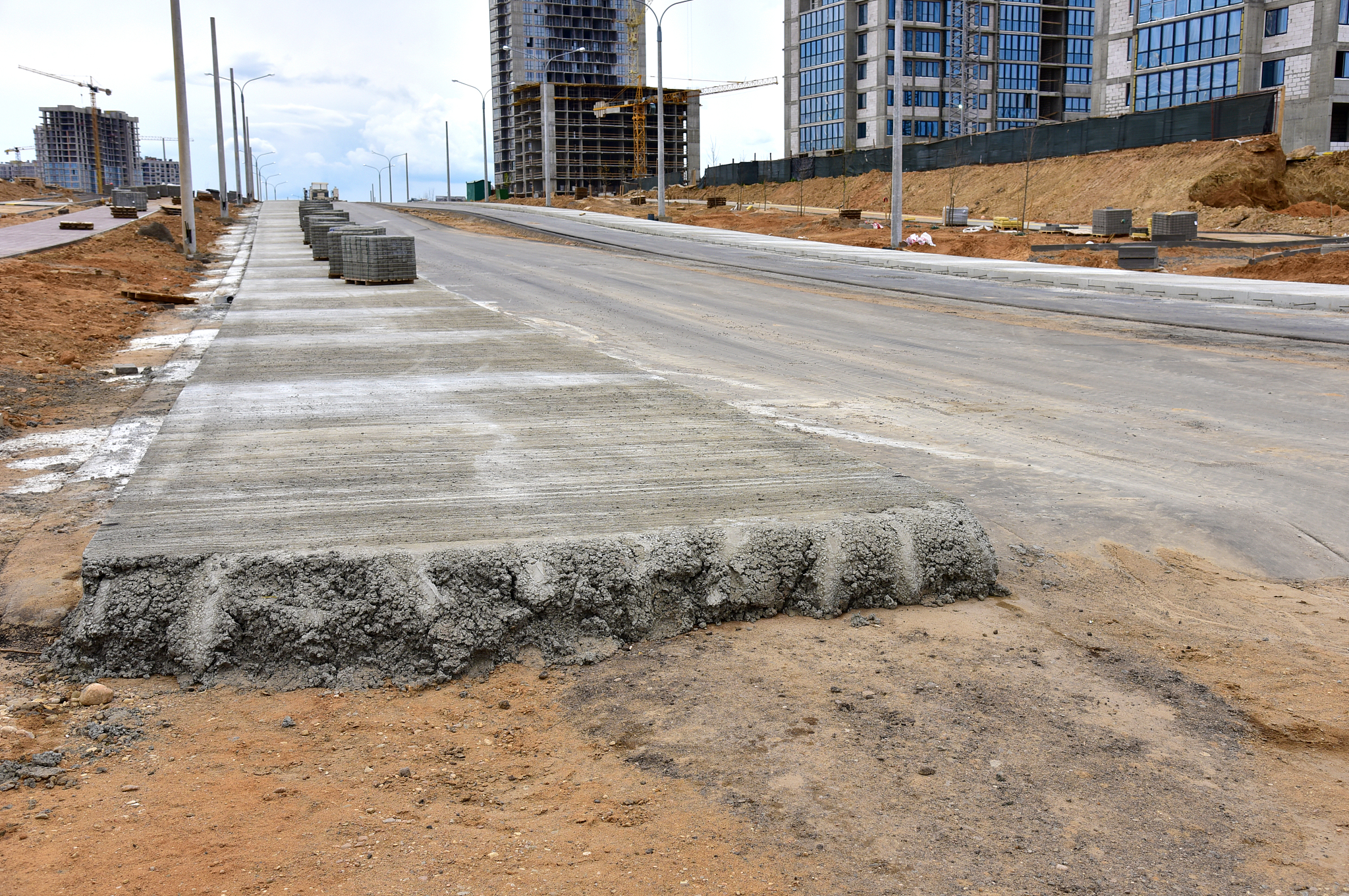 主干路和次干路路基压实度标准详解