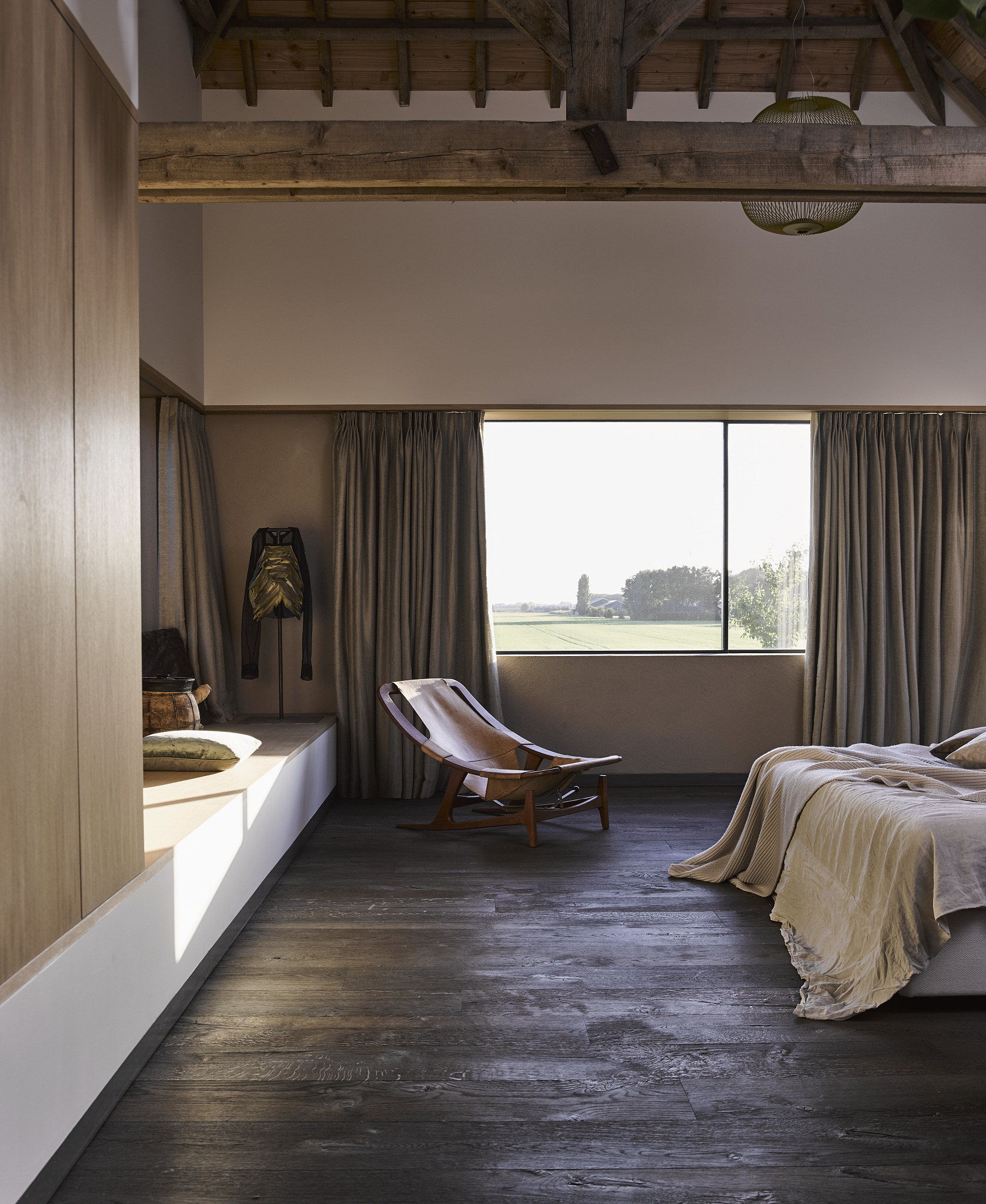 侘寂风卧室设计：打造舒适宁静的睡眠空间