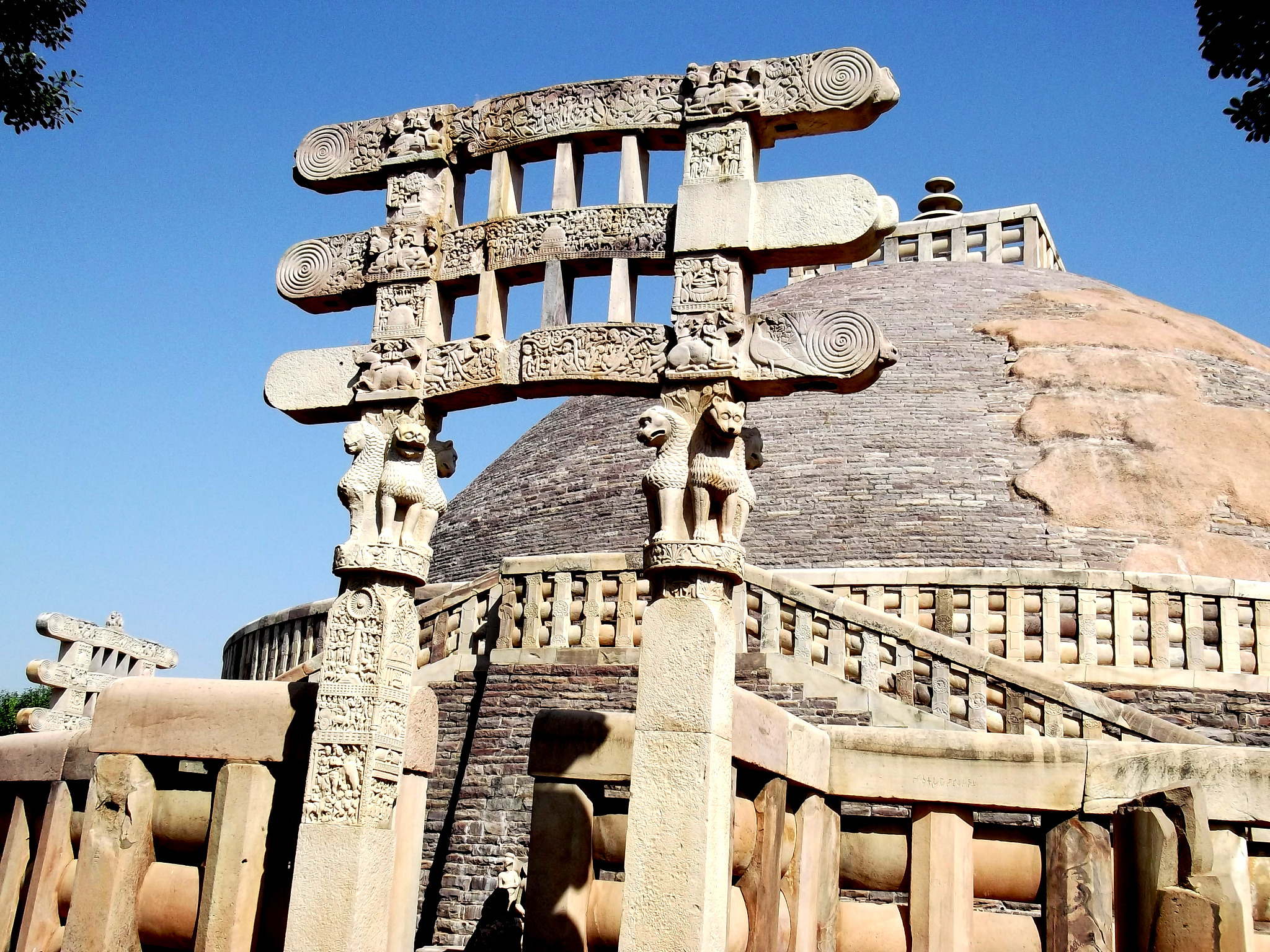 秦皇岛人文旅游资源：探秘古代遗址和遗迹