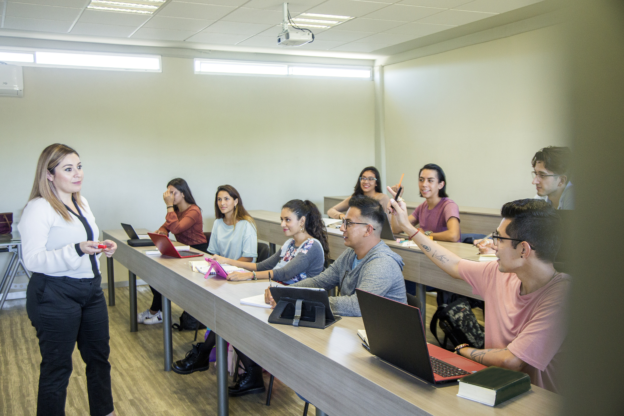 高中小语种开设存在的问题和建议
