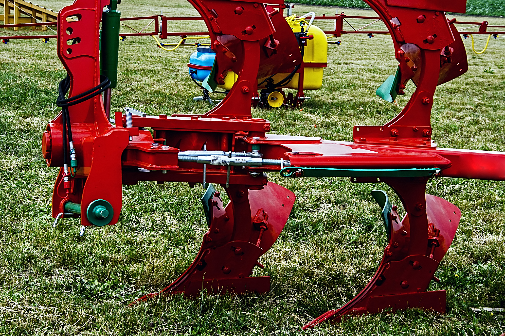 履带式旋耕机60马力刹车调整方法详解