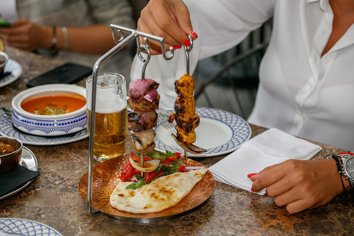 Whats the issue with rotten tomatoes food Why does our body reject it WHy