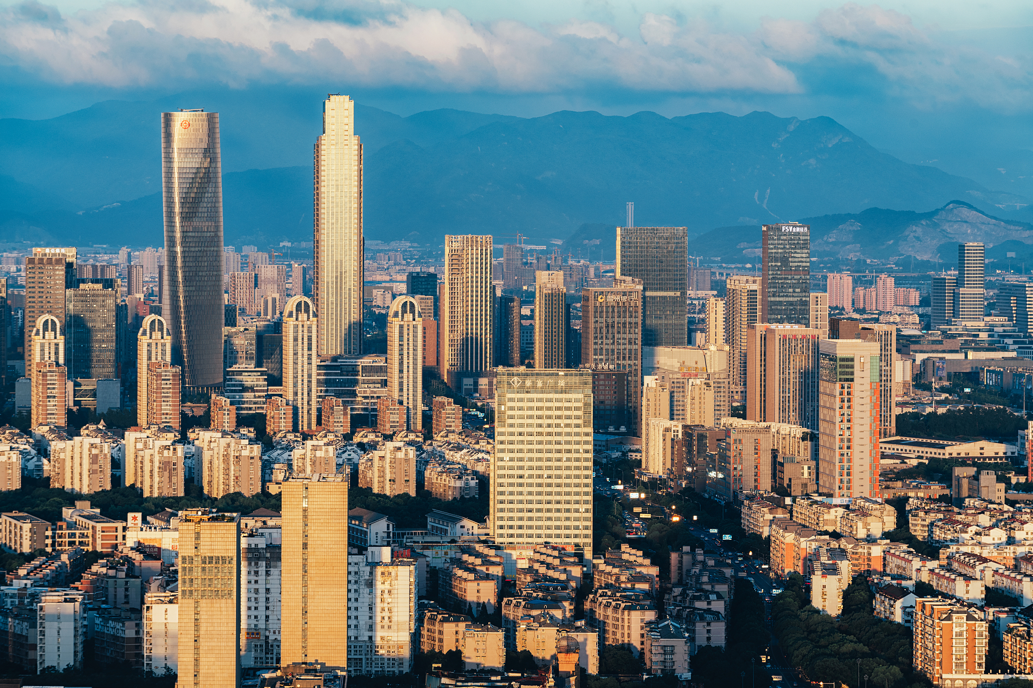 宁波：中国东部经济中心的大都市