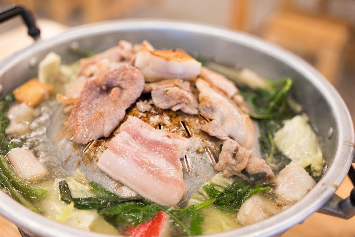 杀猪菜：北方传统美食，猪肉盛宴！