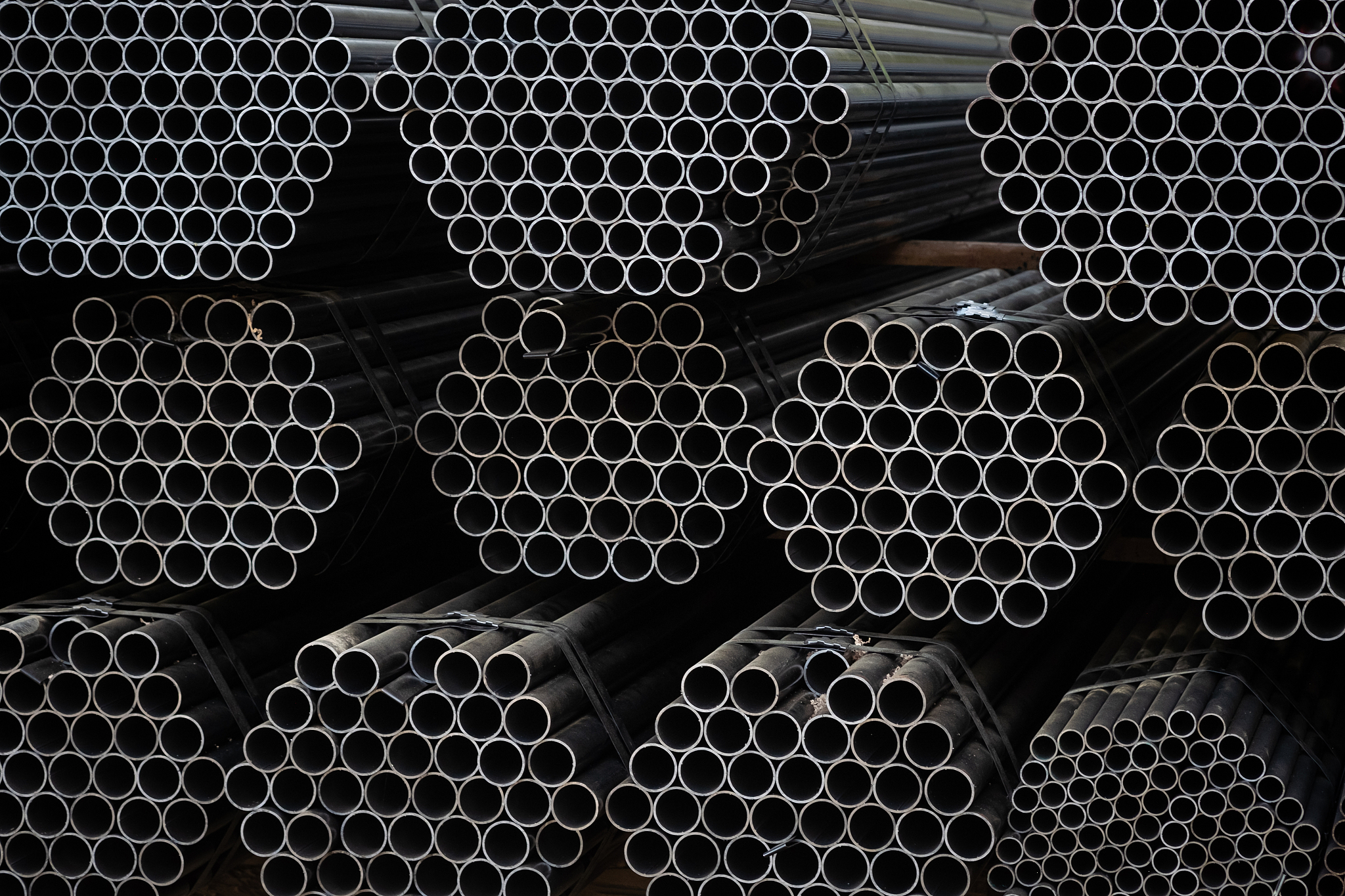 碳纳米管和炭黑复合材料拉伸性能研究：灵敏度与填料比例的关系