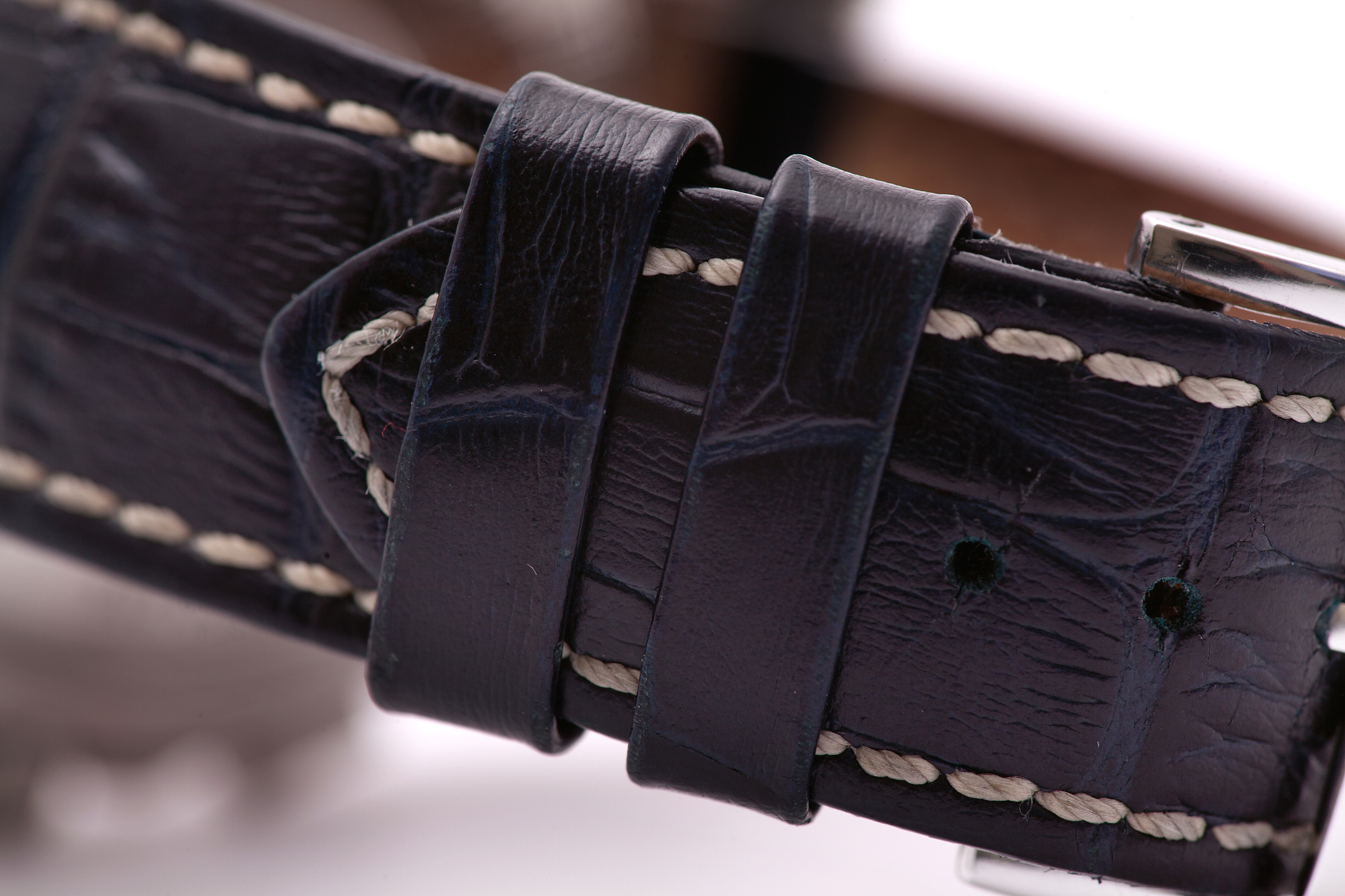 不是包包，是皮带：你可能理解错了