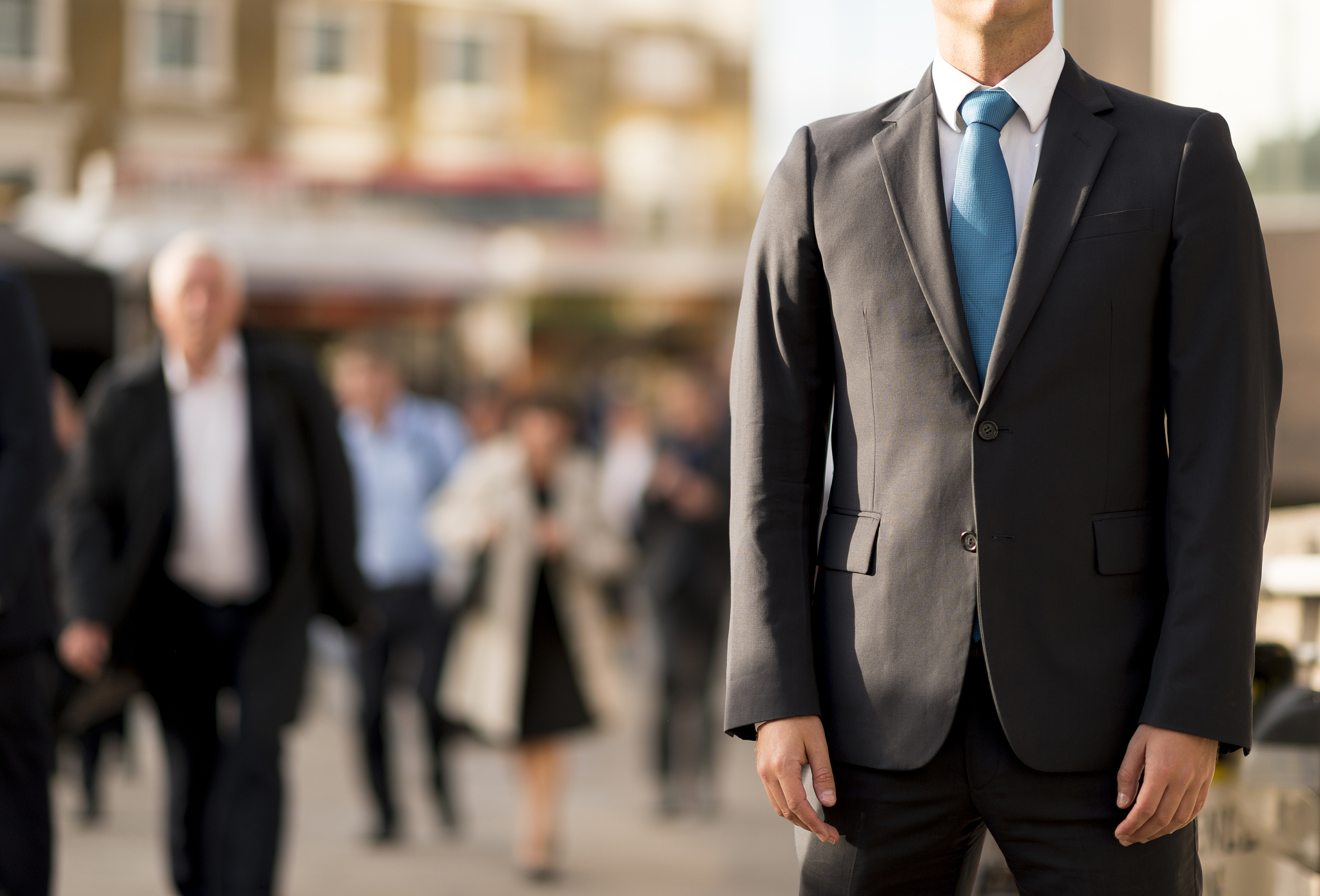 英国男装：典雅传统，注重细节的绅士风格