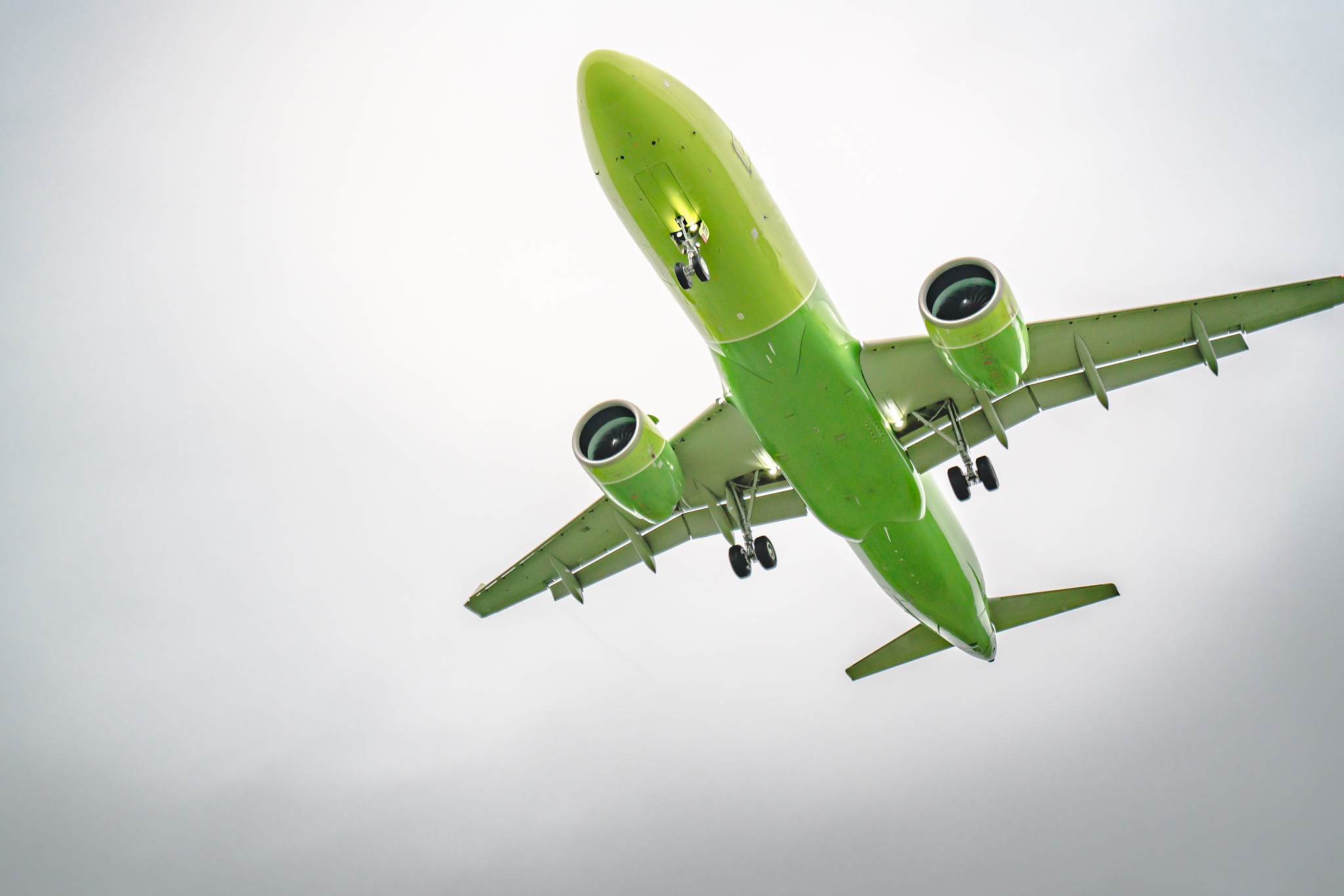 新能源飞机飞行器发展：技术突破、法规政策与市场需求