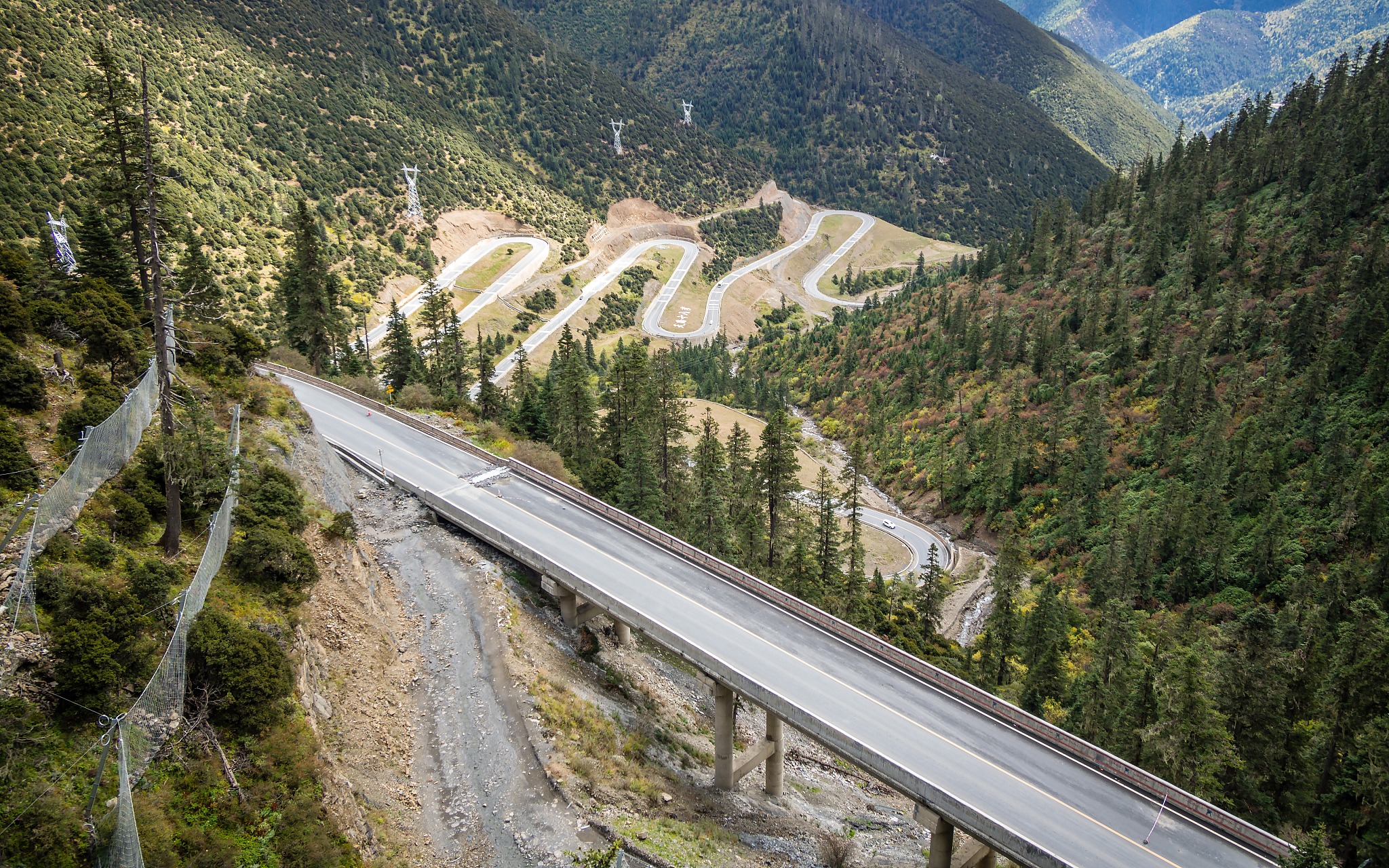 拉萨回攀枝花走沪聂线路图不走高速 怎么走帮我用180字详细描述