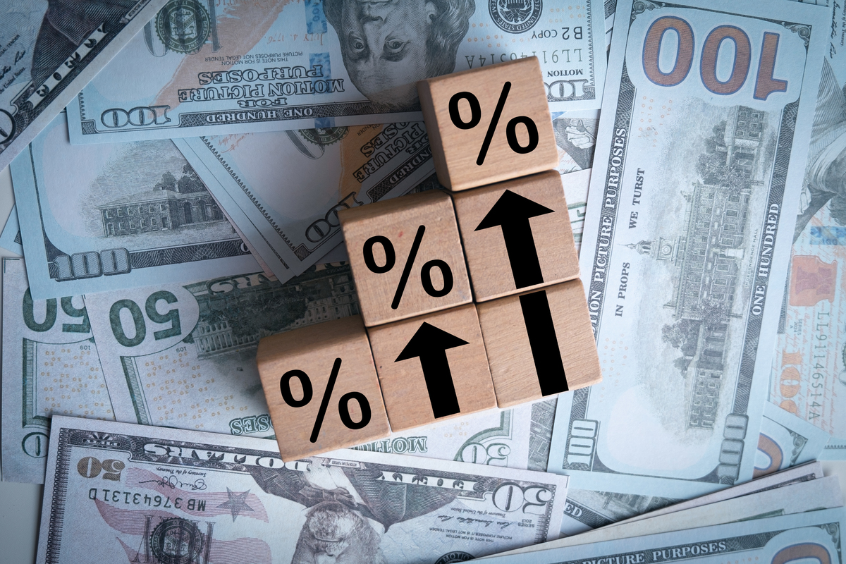 印太多钱会怎样？揭秘货币超发背后的经济风险