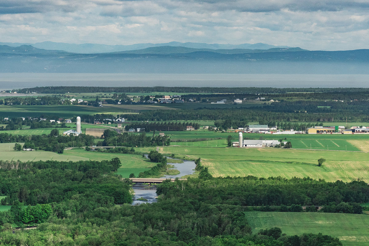 重庆第二航空农业学校招生电话：023-XXXXXXX
