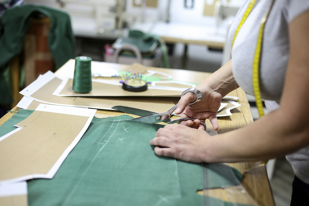 皮革制品设计与工艺专科课程有哪些？学习内容和未来发展方向