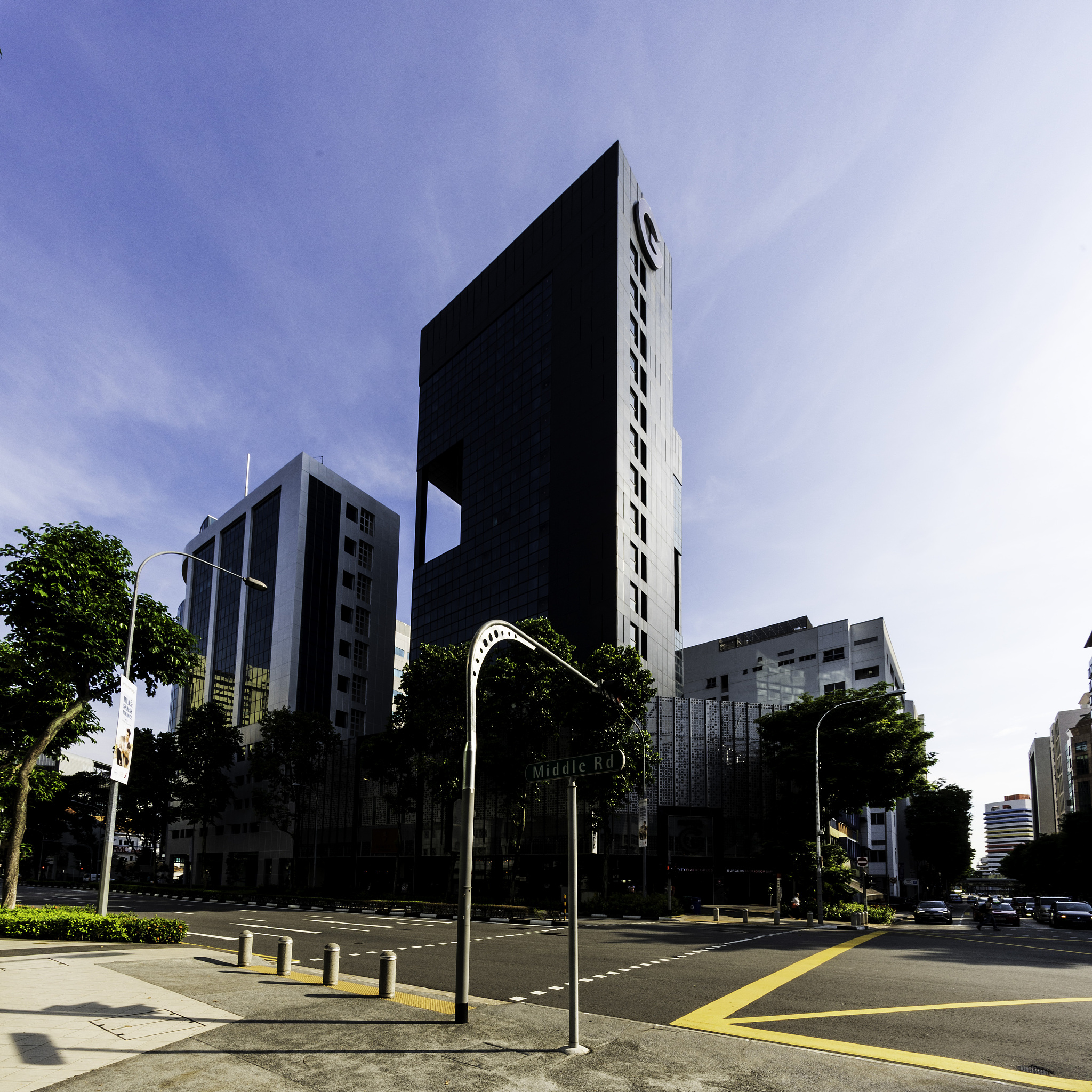 深圳信息职业技术学院工业互联网技术专业课程设置：计算机、网络、控制、软件开发