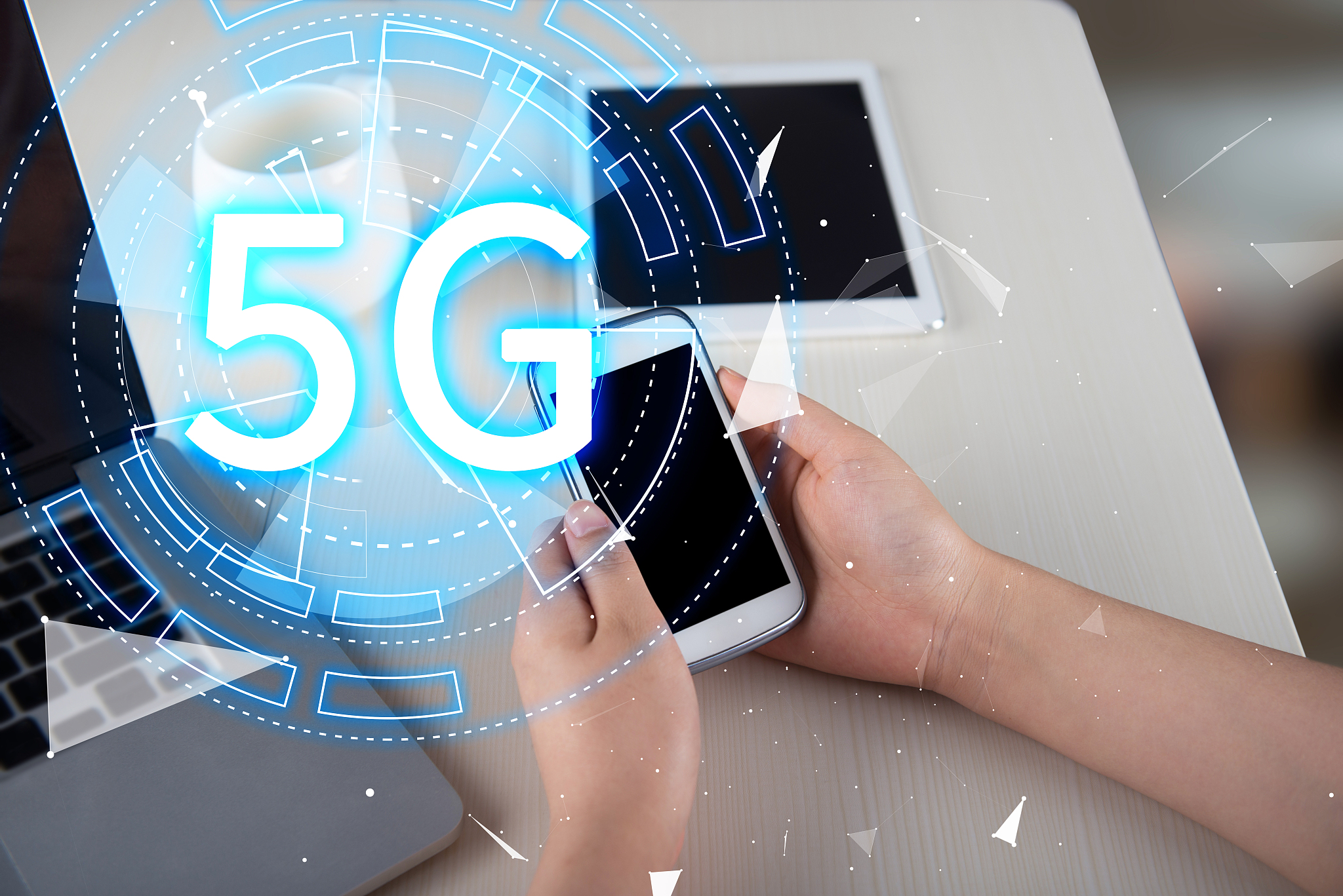 5g mobile device network concept