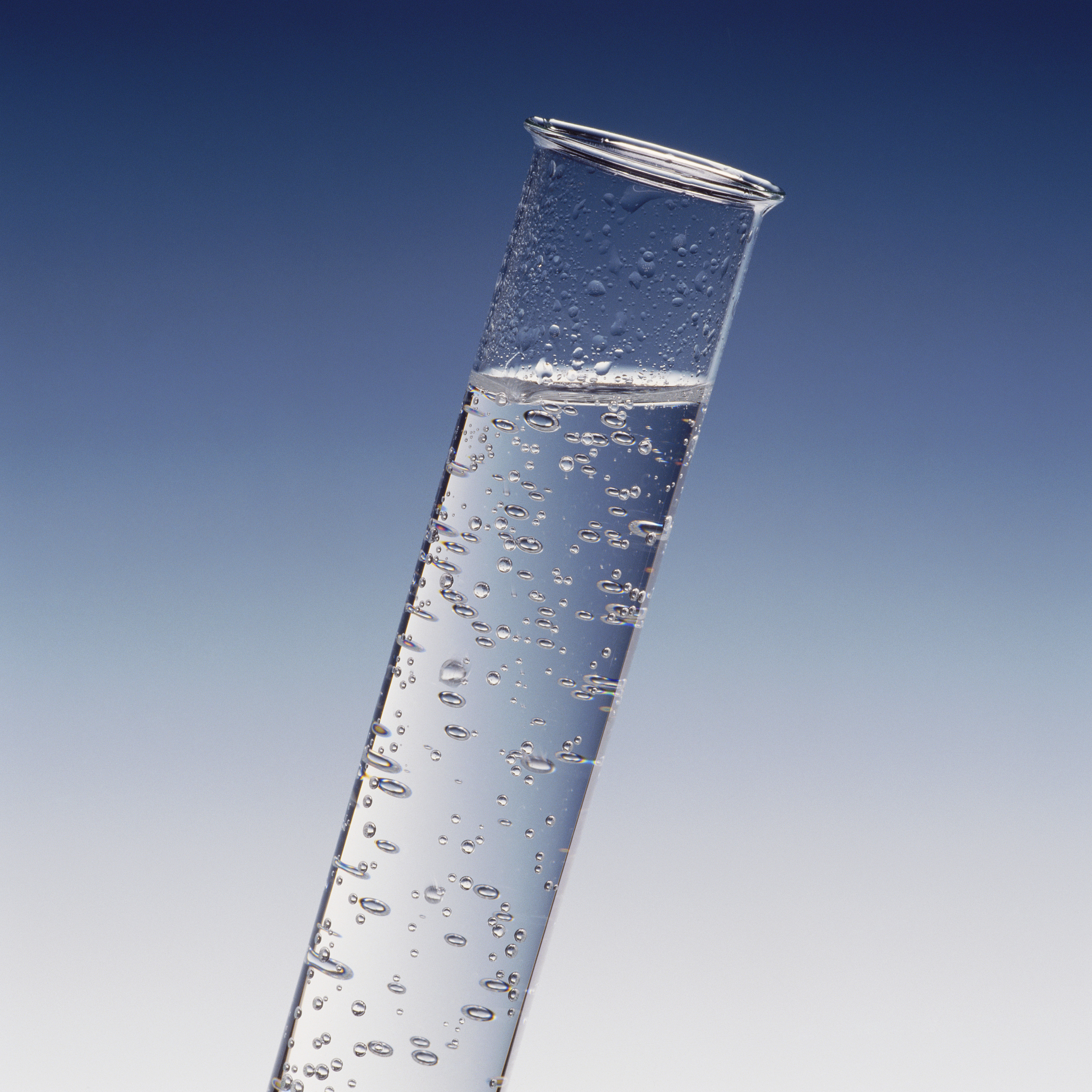 柱层析实验中为什么要赶净气泡？