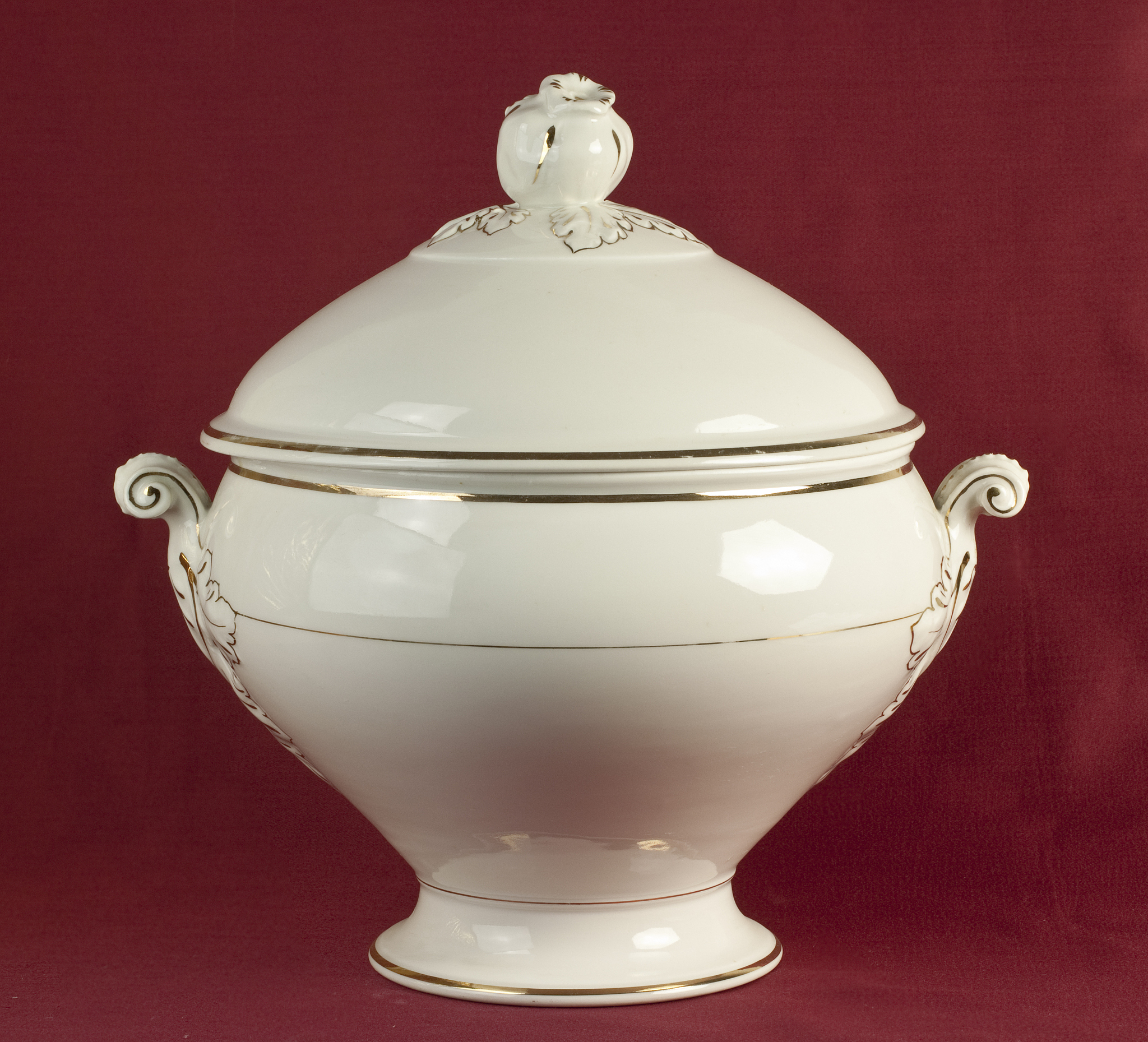 tureen