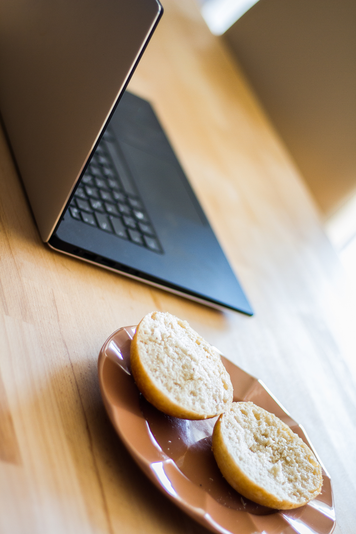 unhealthy eating while working from home