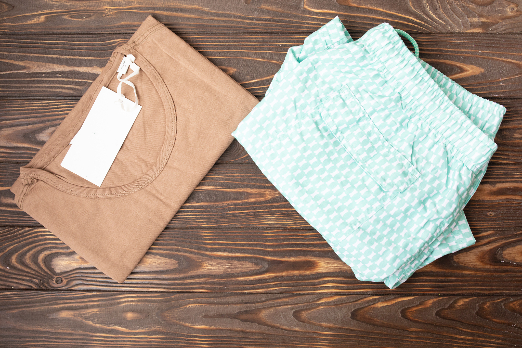 国潮风洁面巾特点爆款短视频口播文案