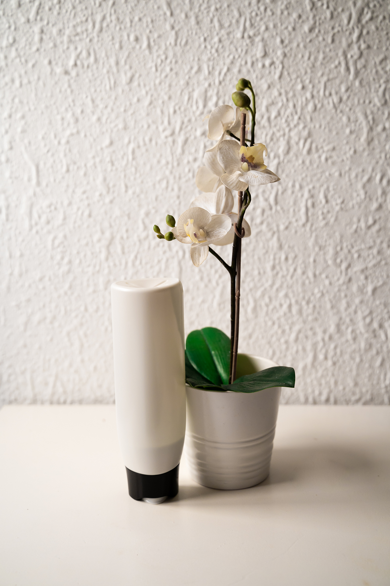 花朵香炉和花茎空气清新器：独特设计，清新体验